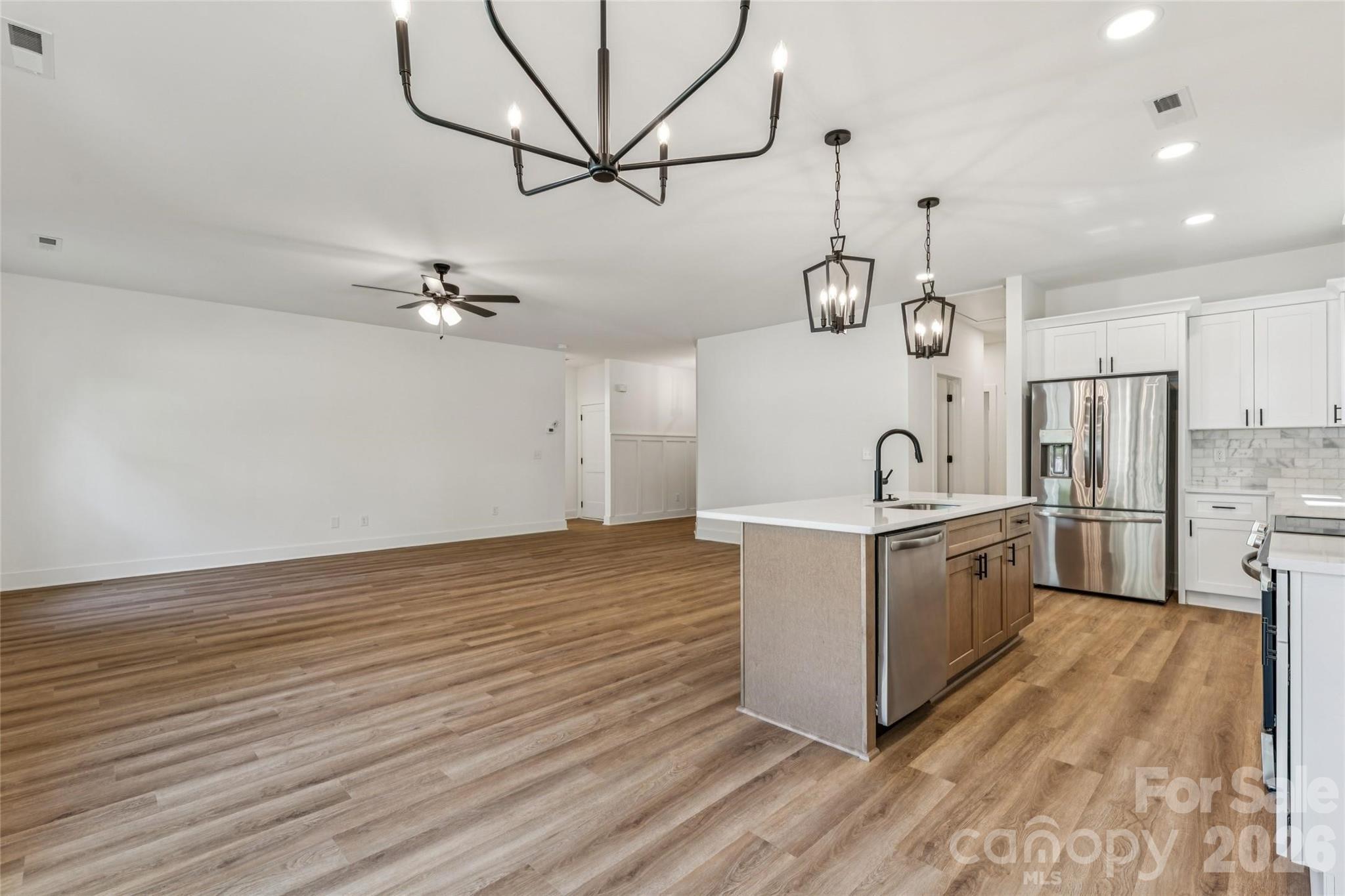 Stoneglen - Residential