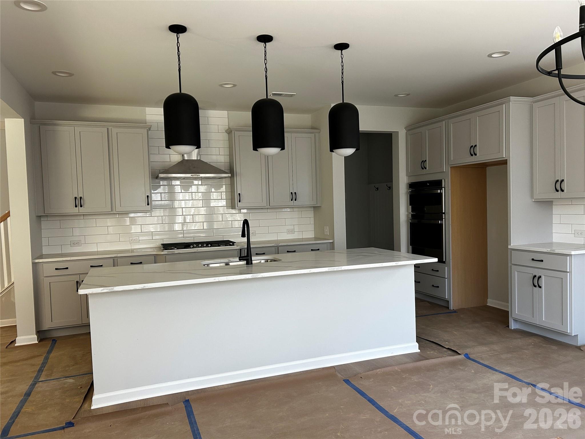 1701 Tabby Drive CAL0057