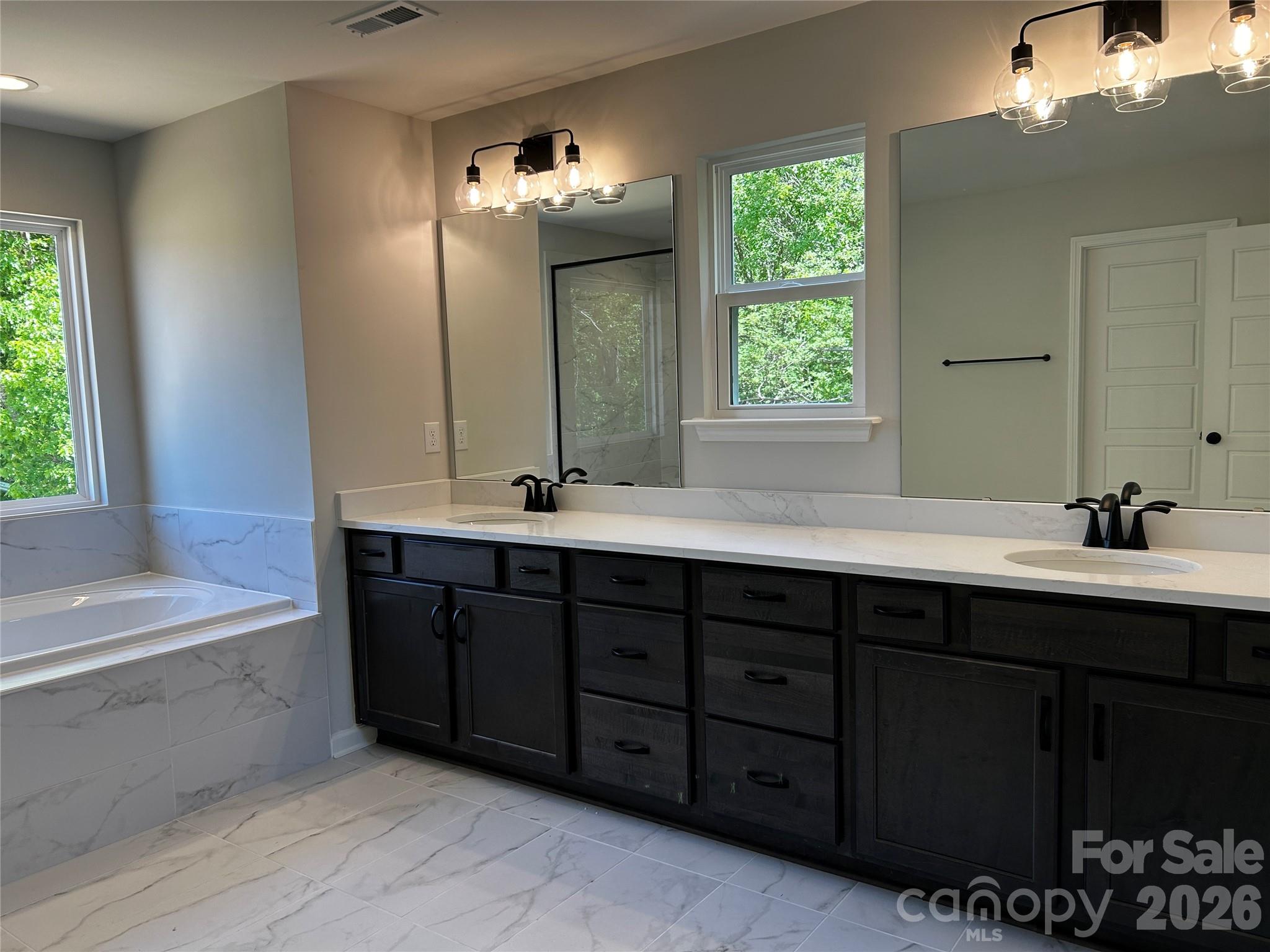 Calico Ridge - Residential