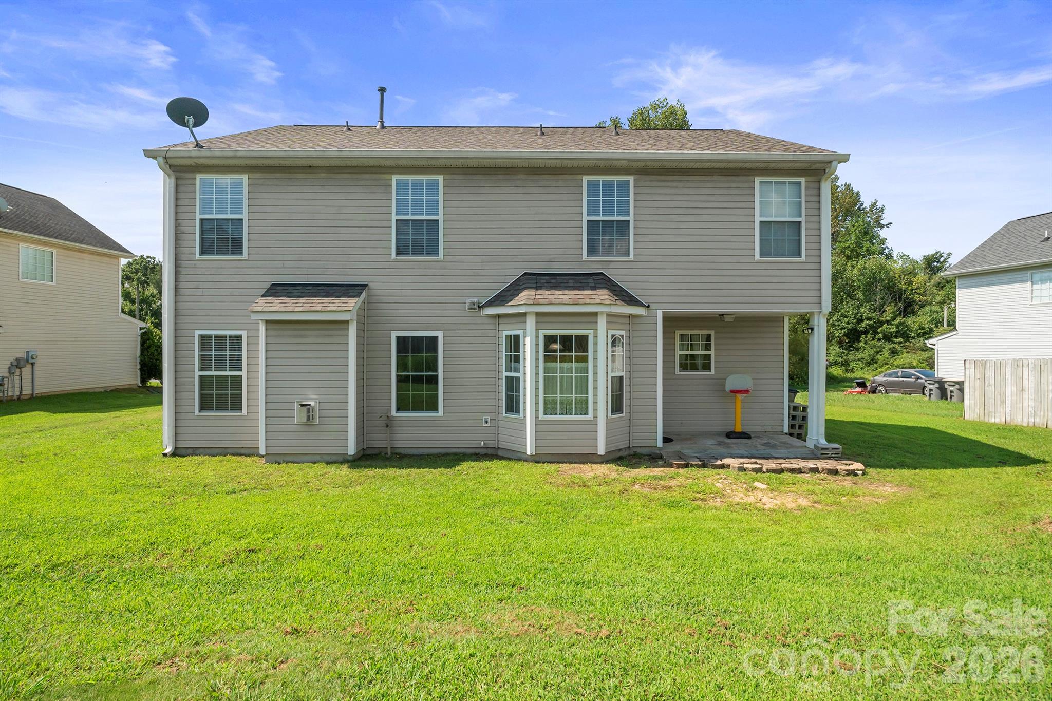 2015 Mallard Pointe Drive