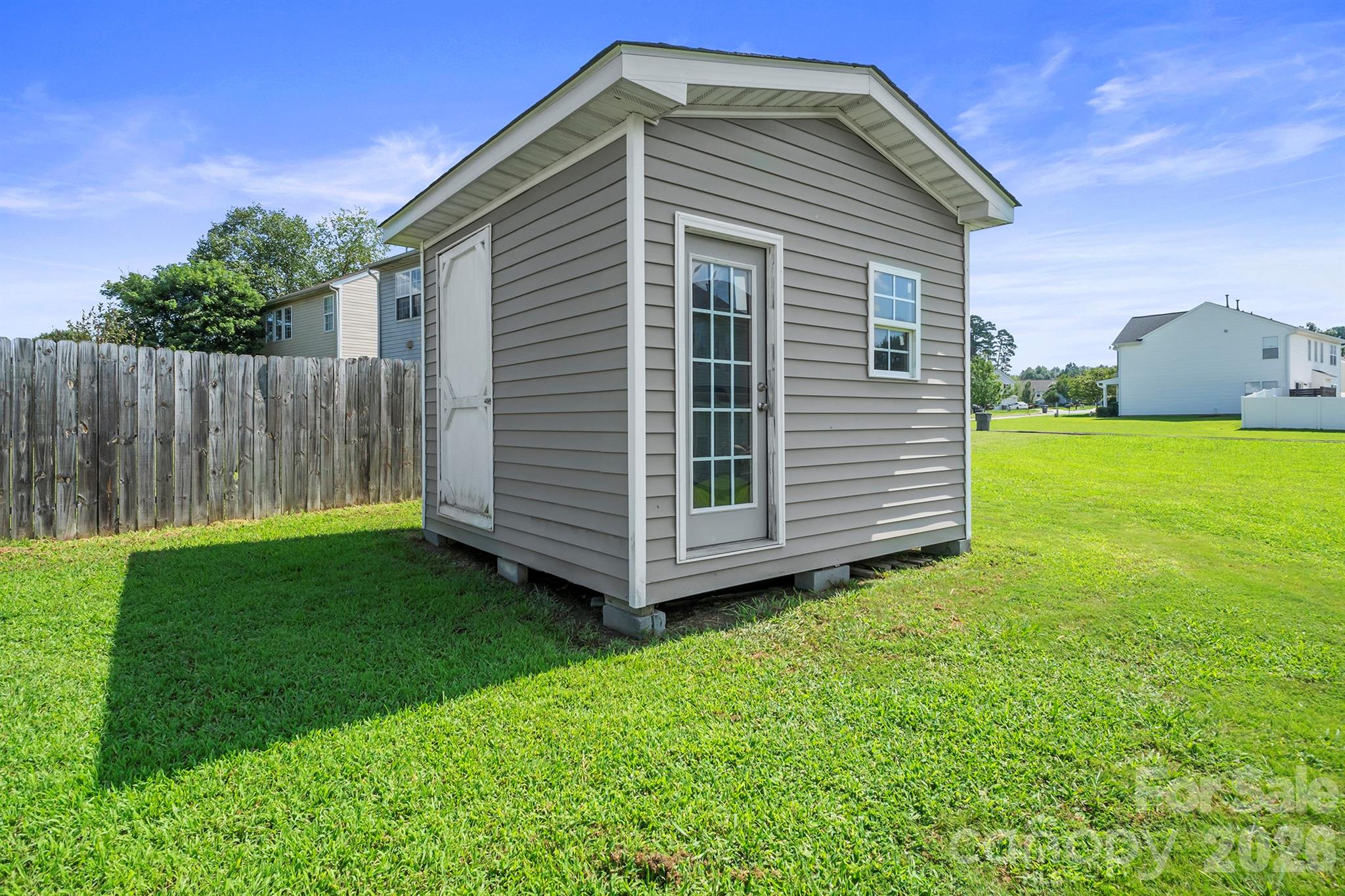 2015 Mallard Pointe Drive