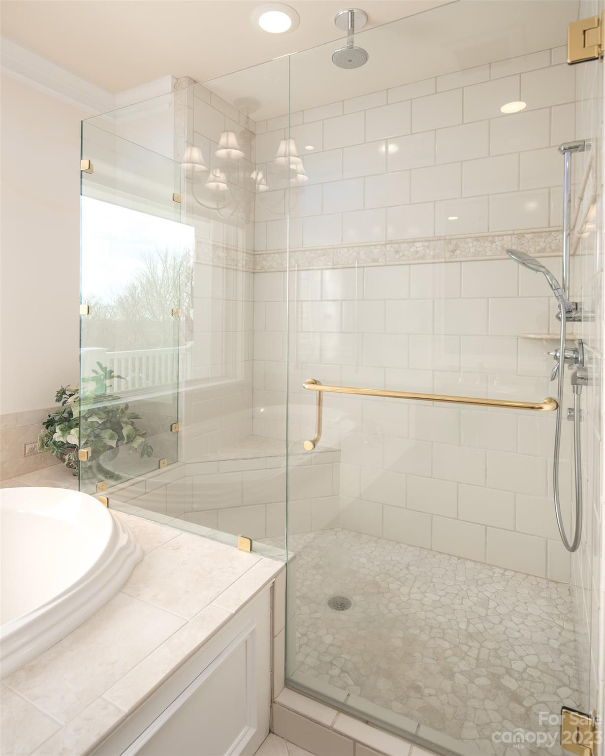 Sorrento Skies - Residential