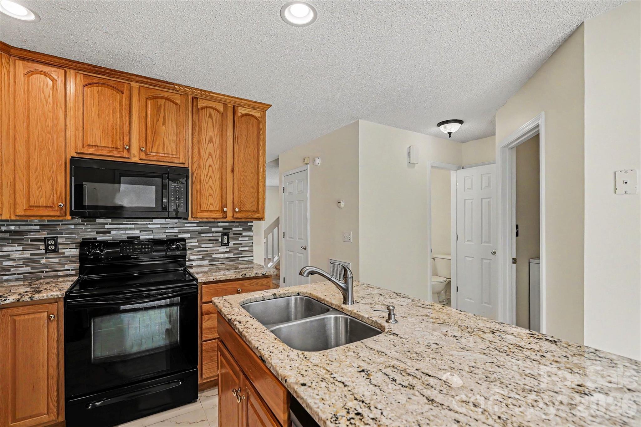 Maplecrest - Residential