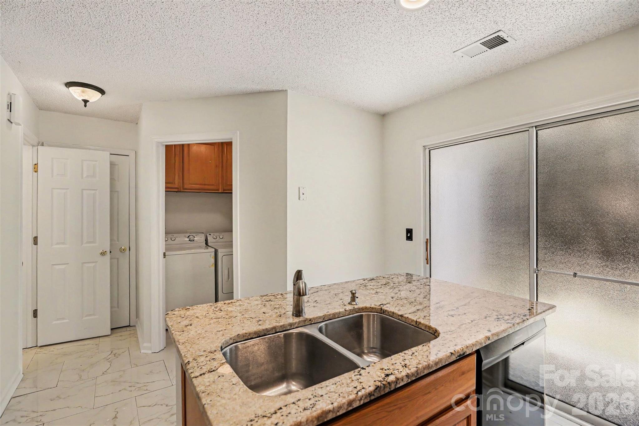 Maplecrest - Residential