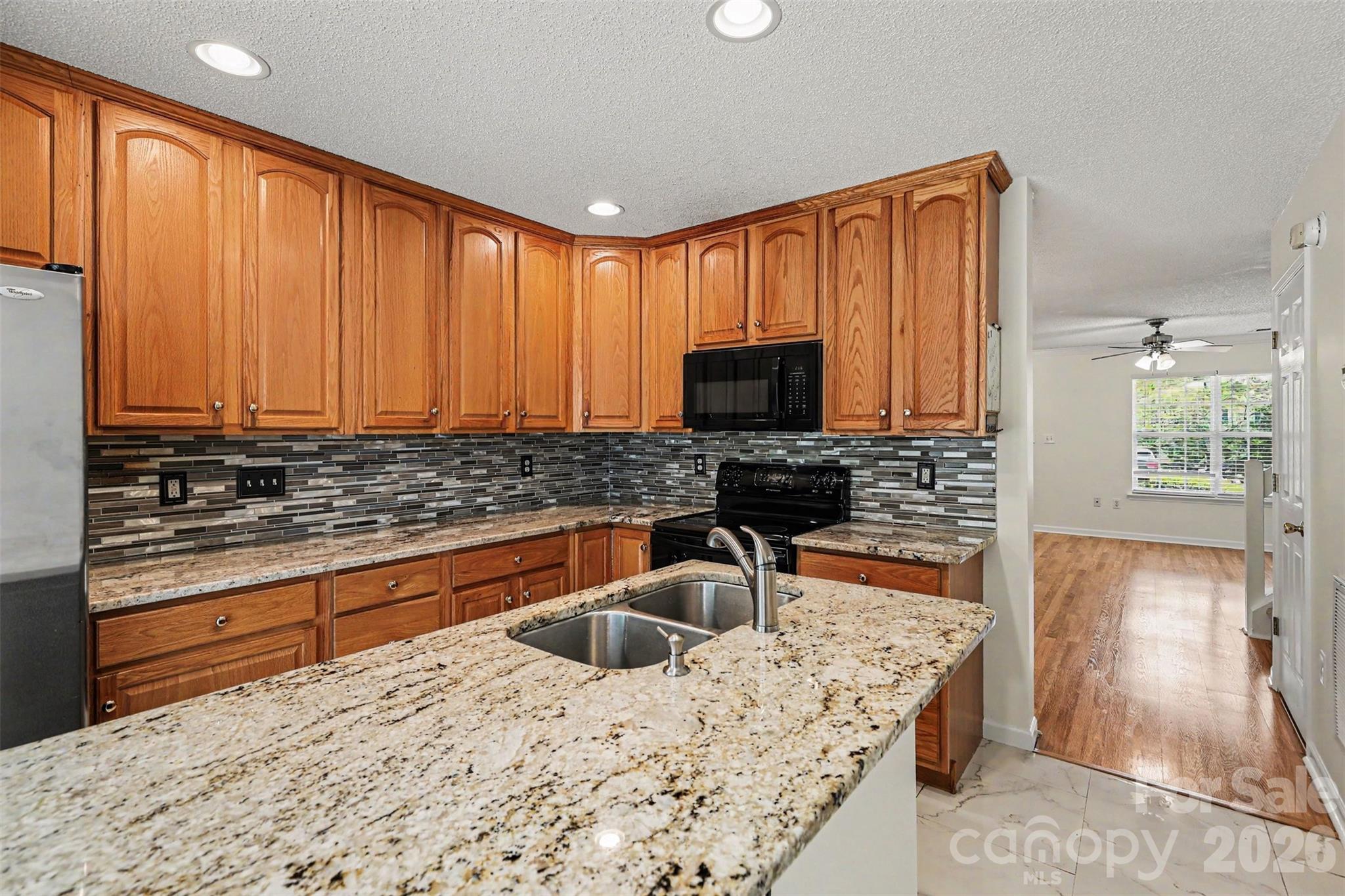 Maplecrest - Residential