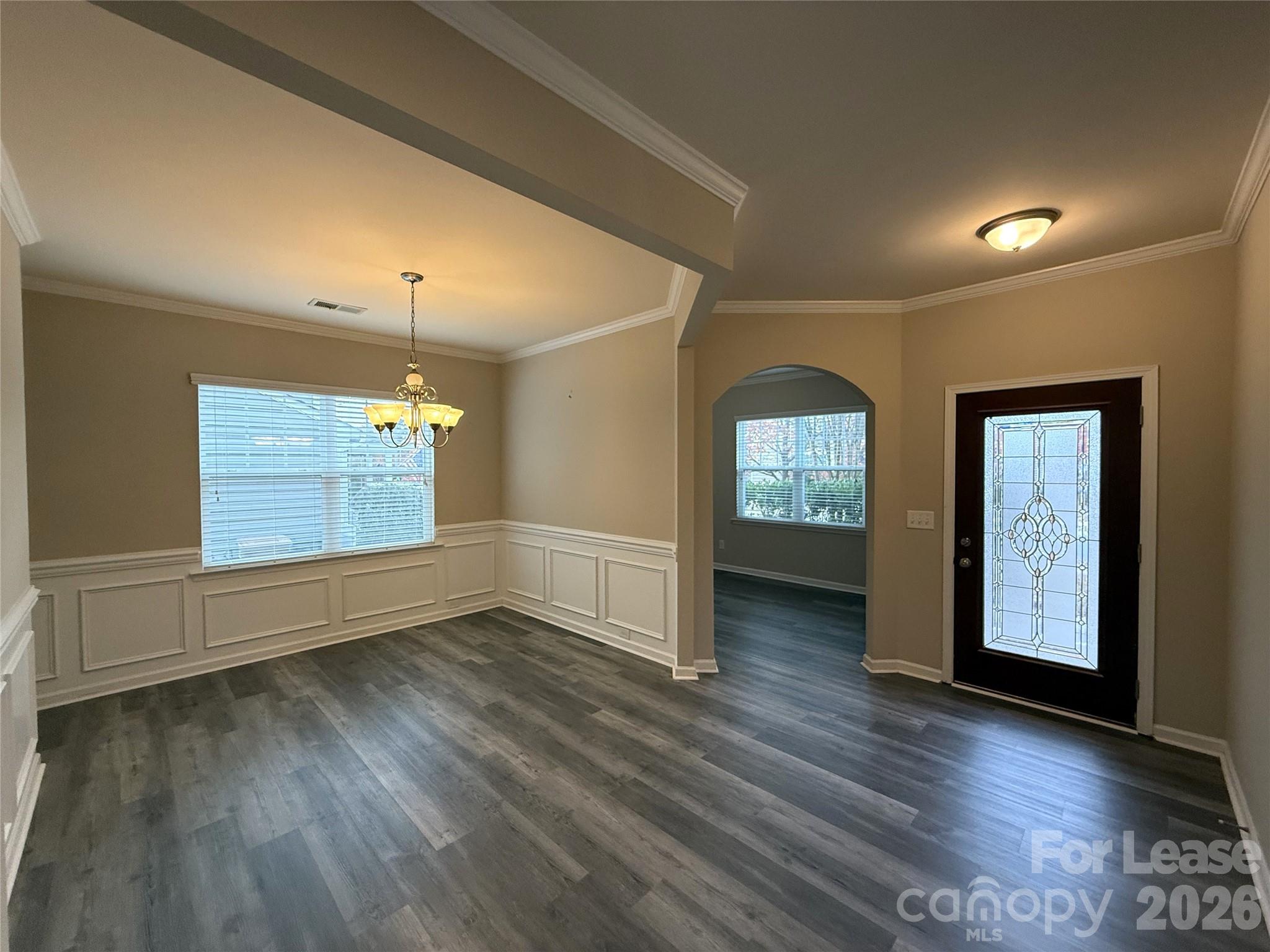 1121 Wainscott Drive