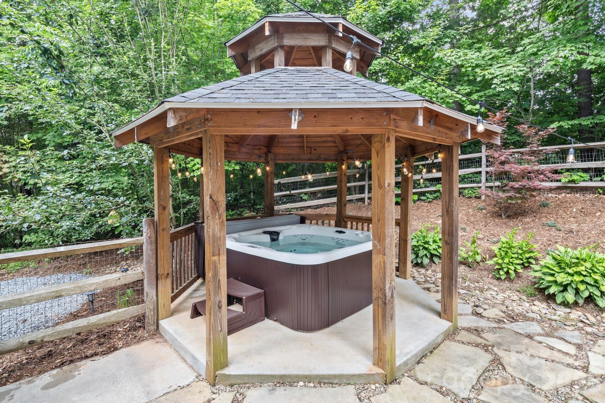 Asbury Cottages - Residential