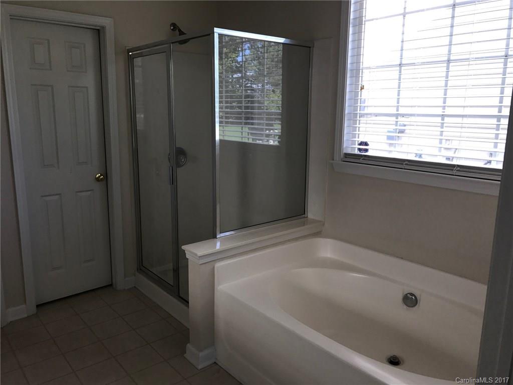 Weston Glen - Residential Lease