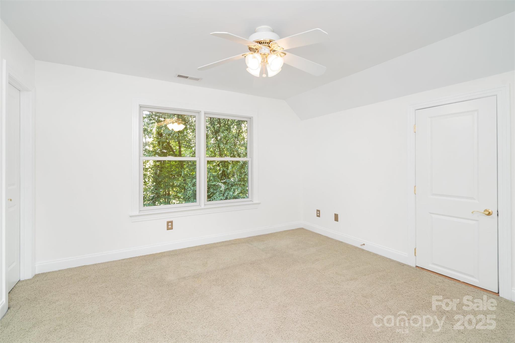 Wildlife Bay - Residential