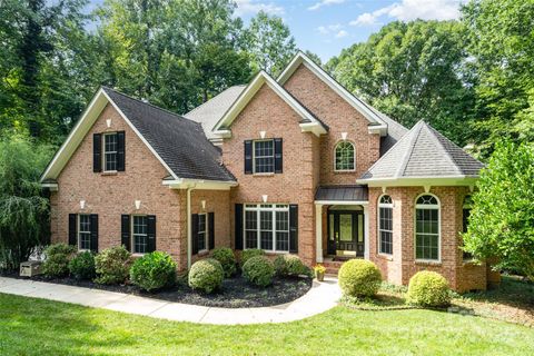 112 Eagle Chase Lane Troutman NC 28166