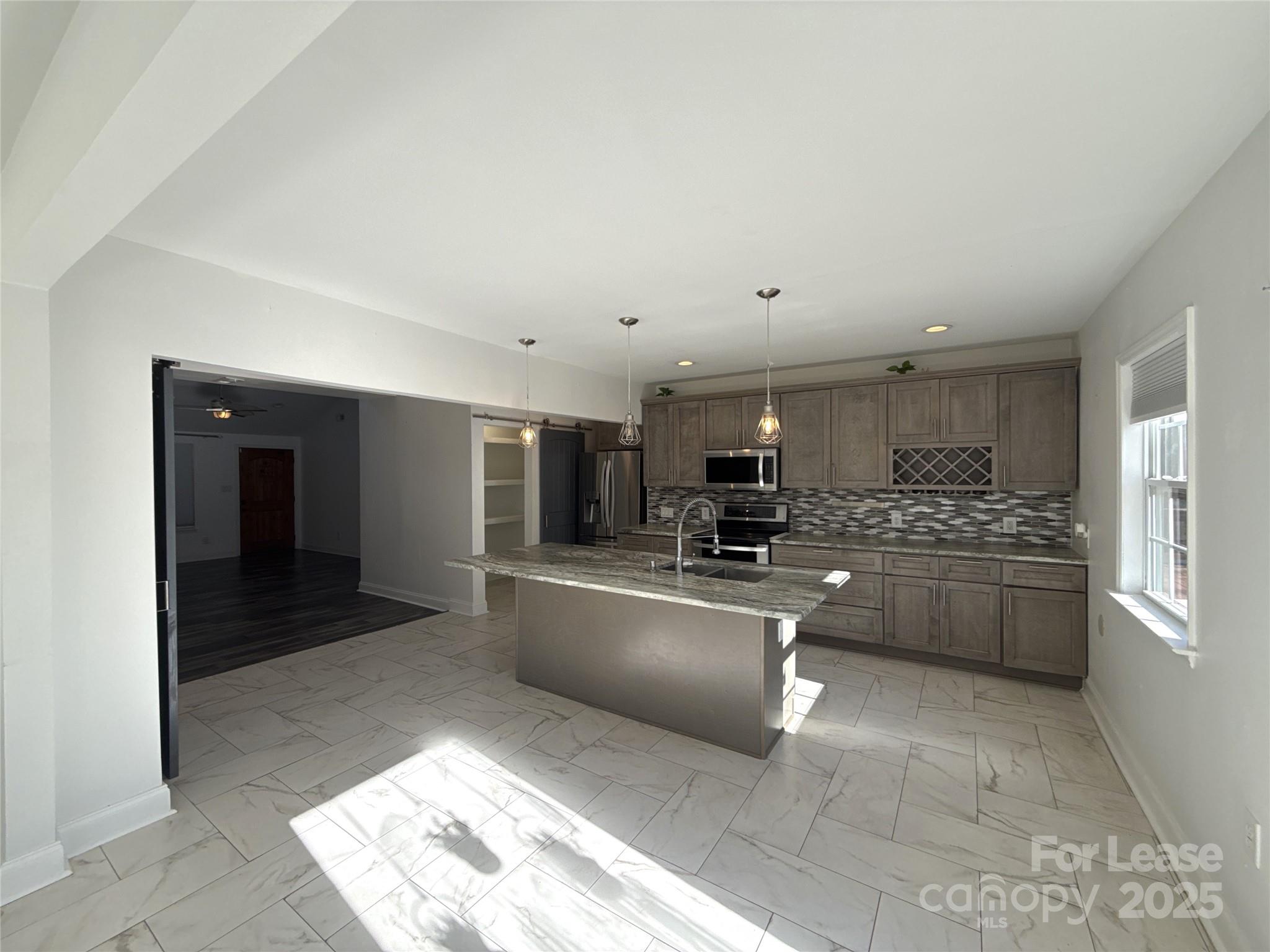 Hickory Ridge - Residential Lease