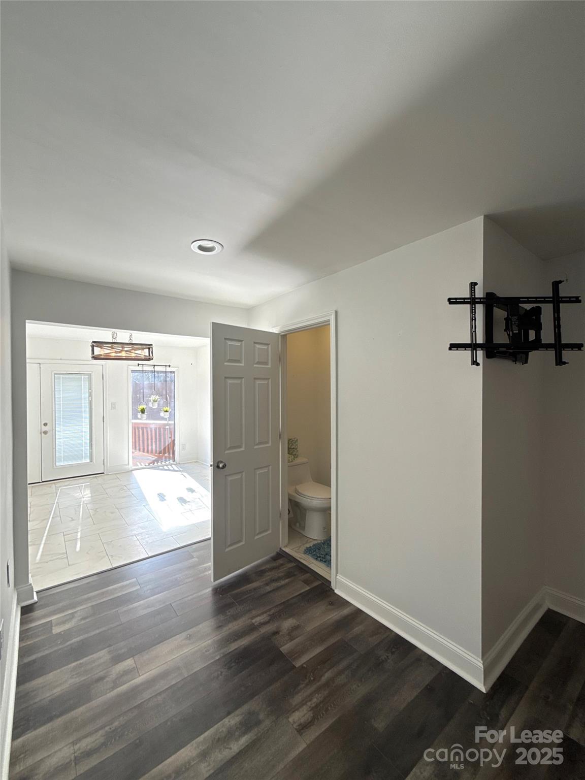 Hickory Ridge - Residential Lease