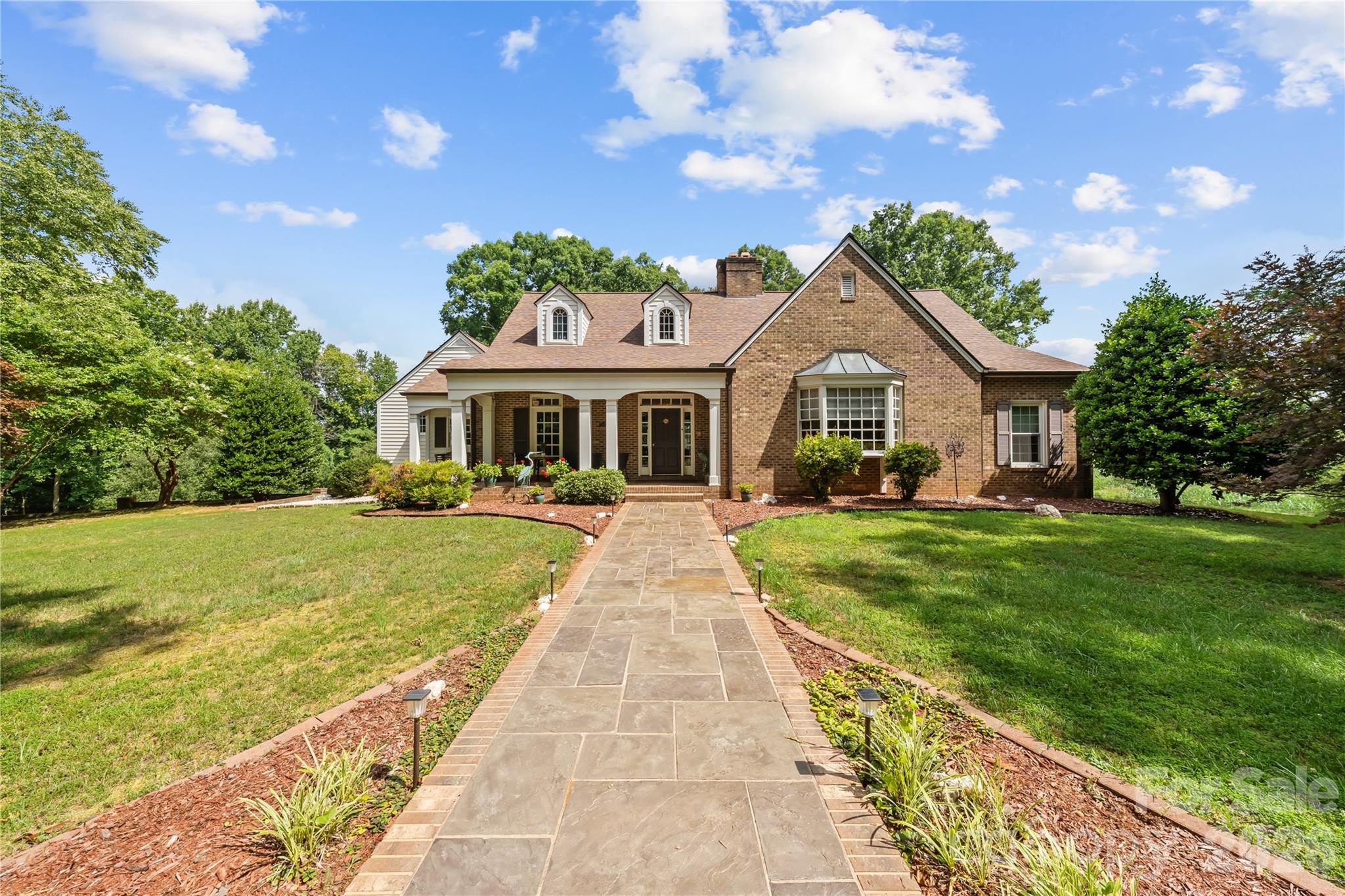 881 Handy Road