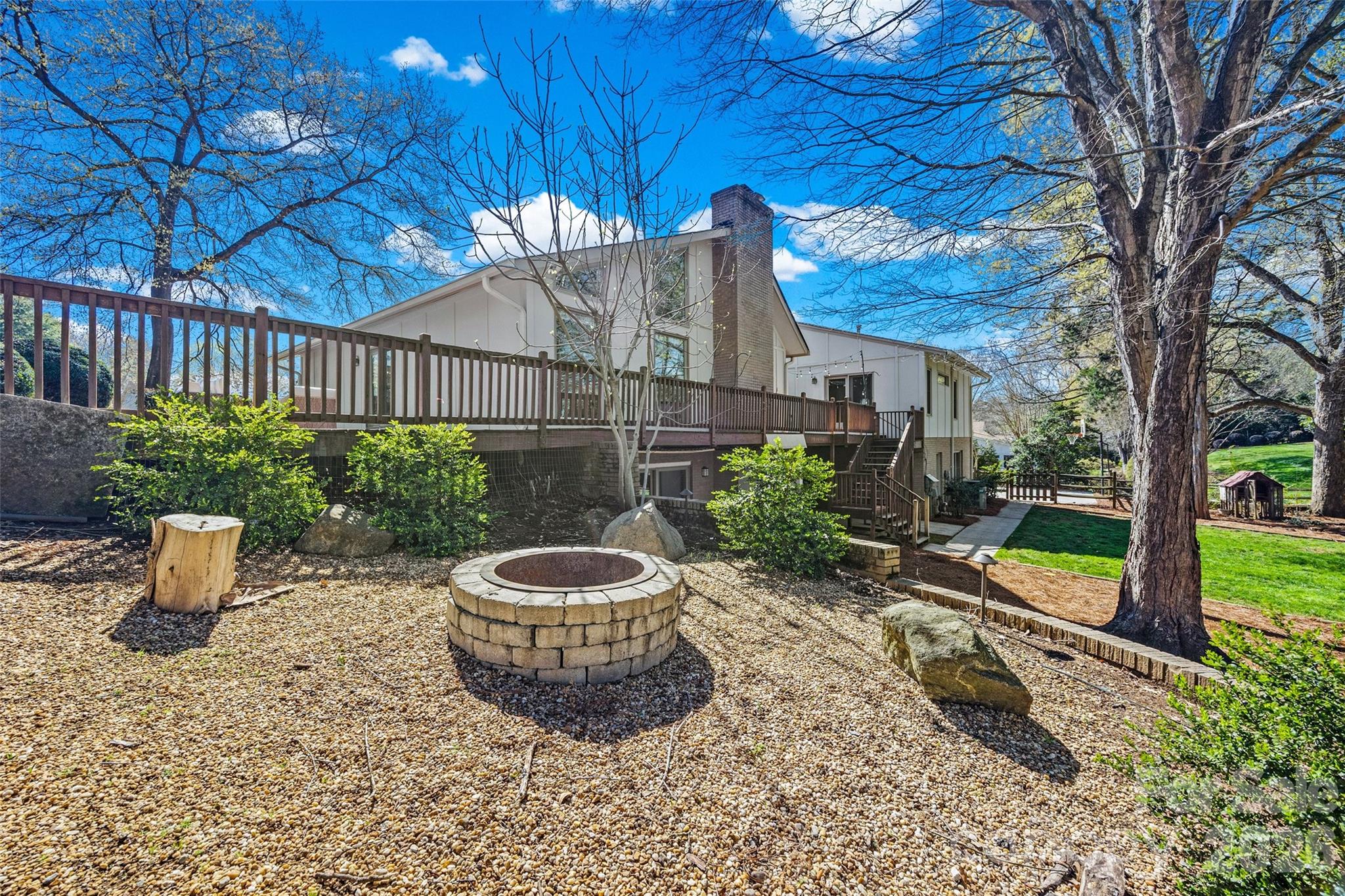 Montibello - Residential