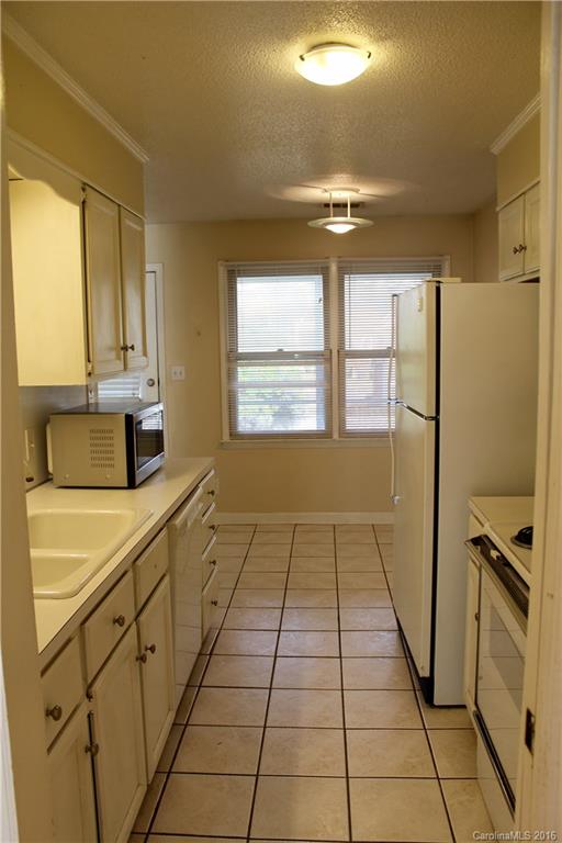 Tall Oaks - Residential