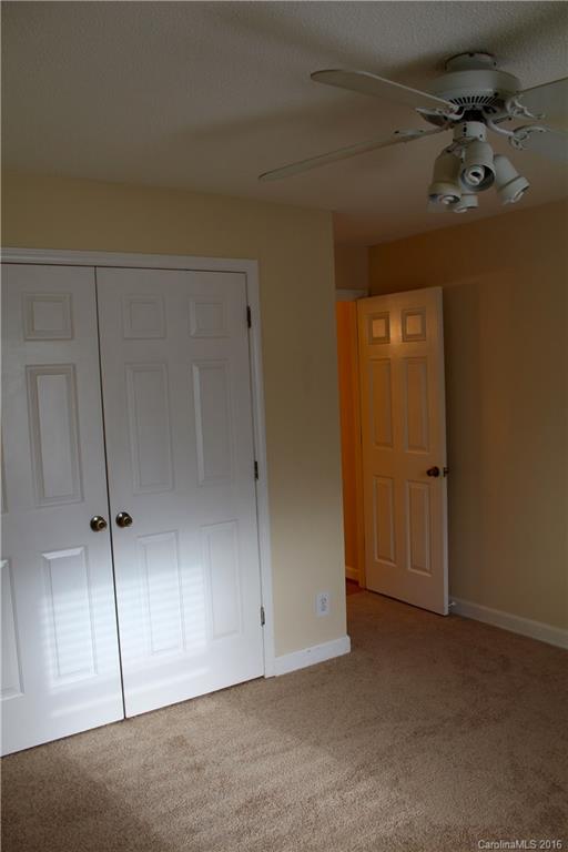 Tall Oaks - Residential