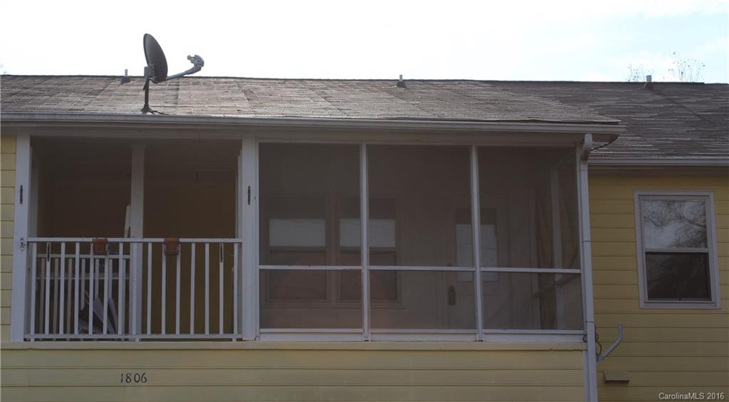 Tall Oaks - Residential