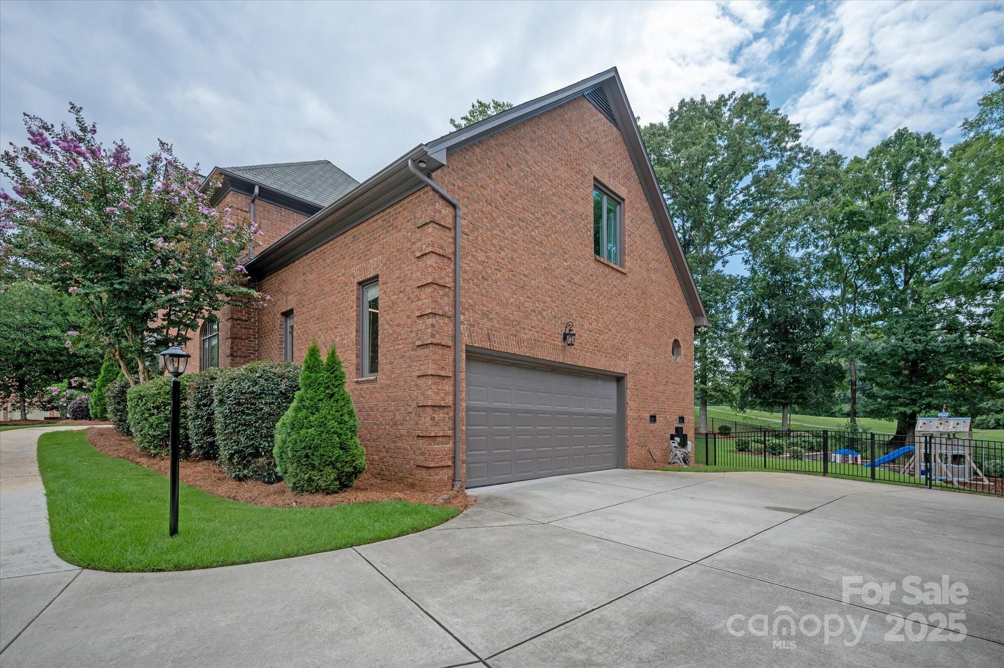 Piper Glen - Residential