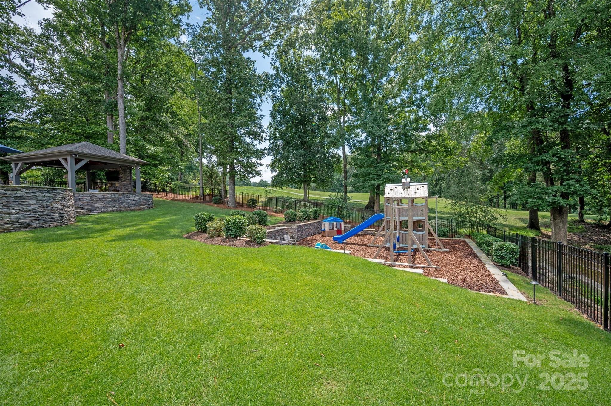 Piper Glen - Residential