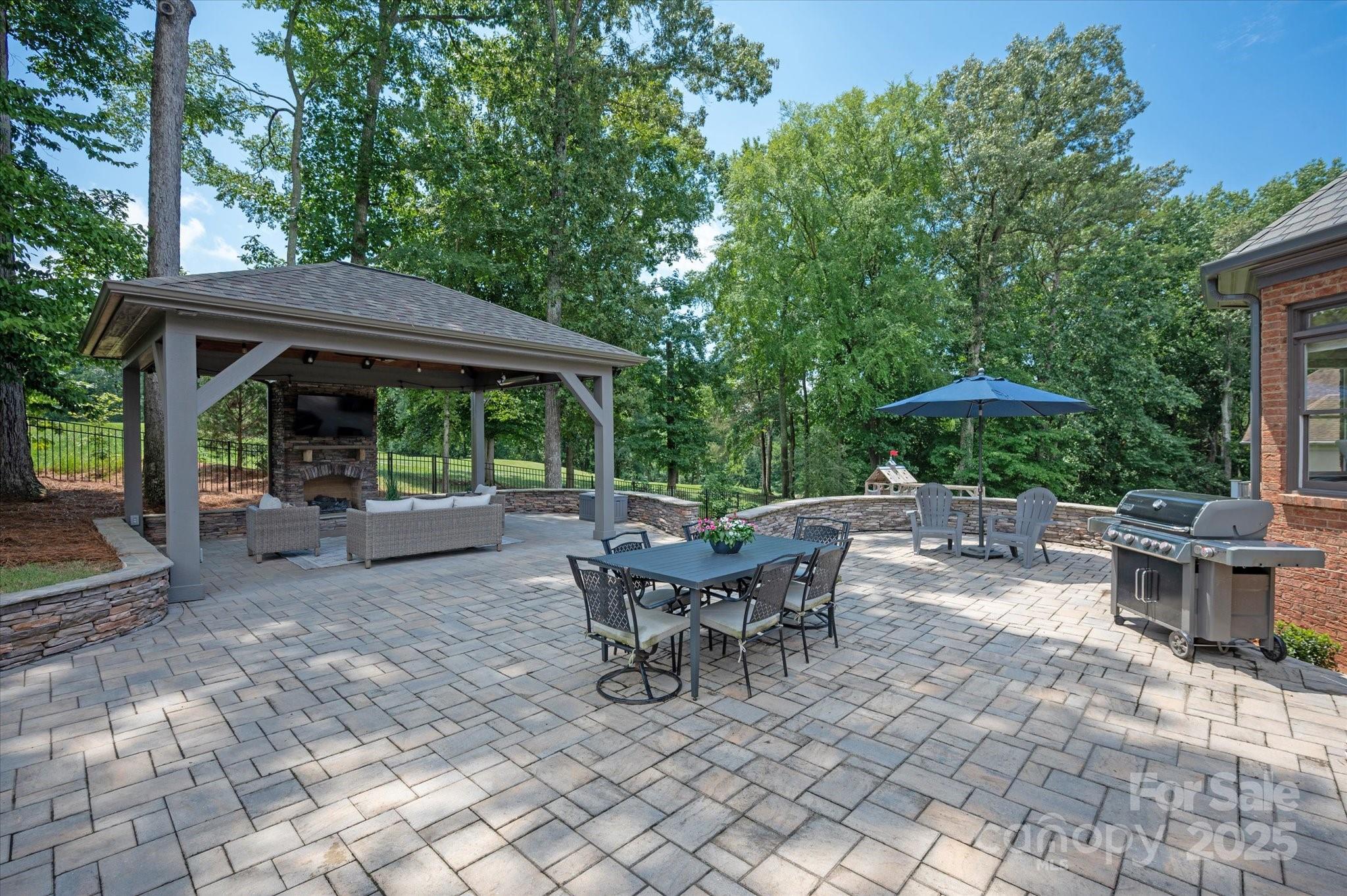 Piper Glen - Residential