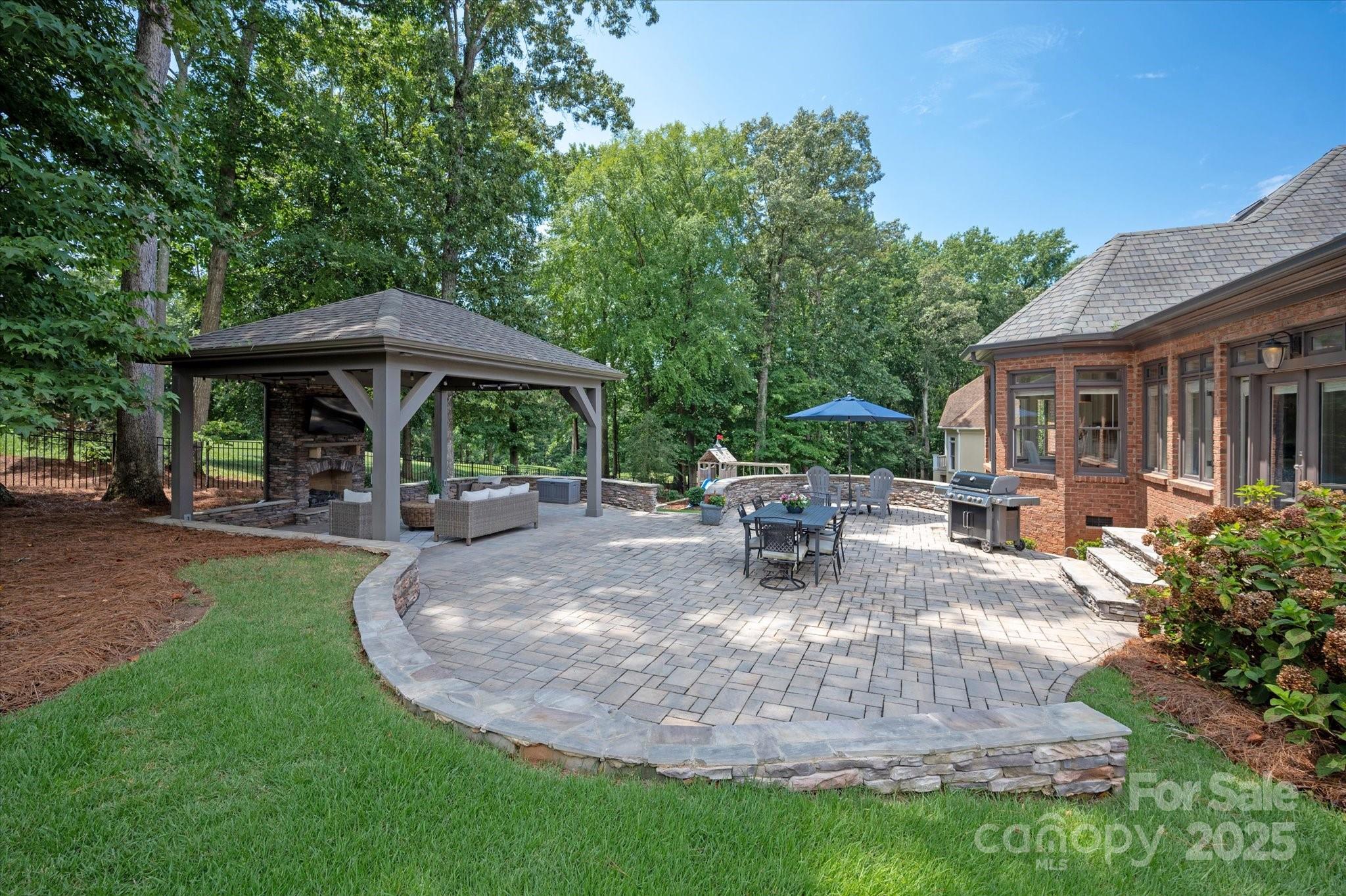 Piper Glen - Residential