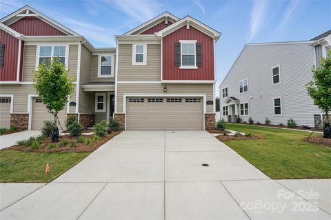 2021 Vinyasa Lane STS-41 Charlotte NC 28215