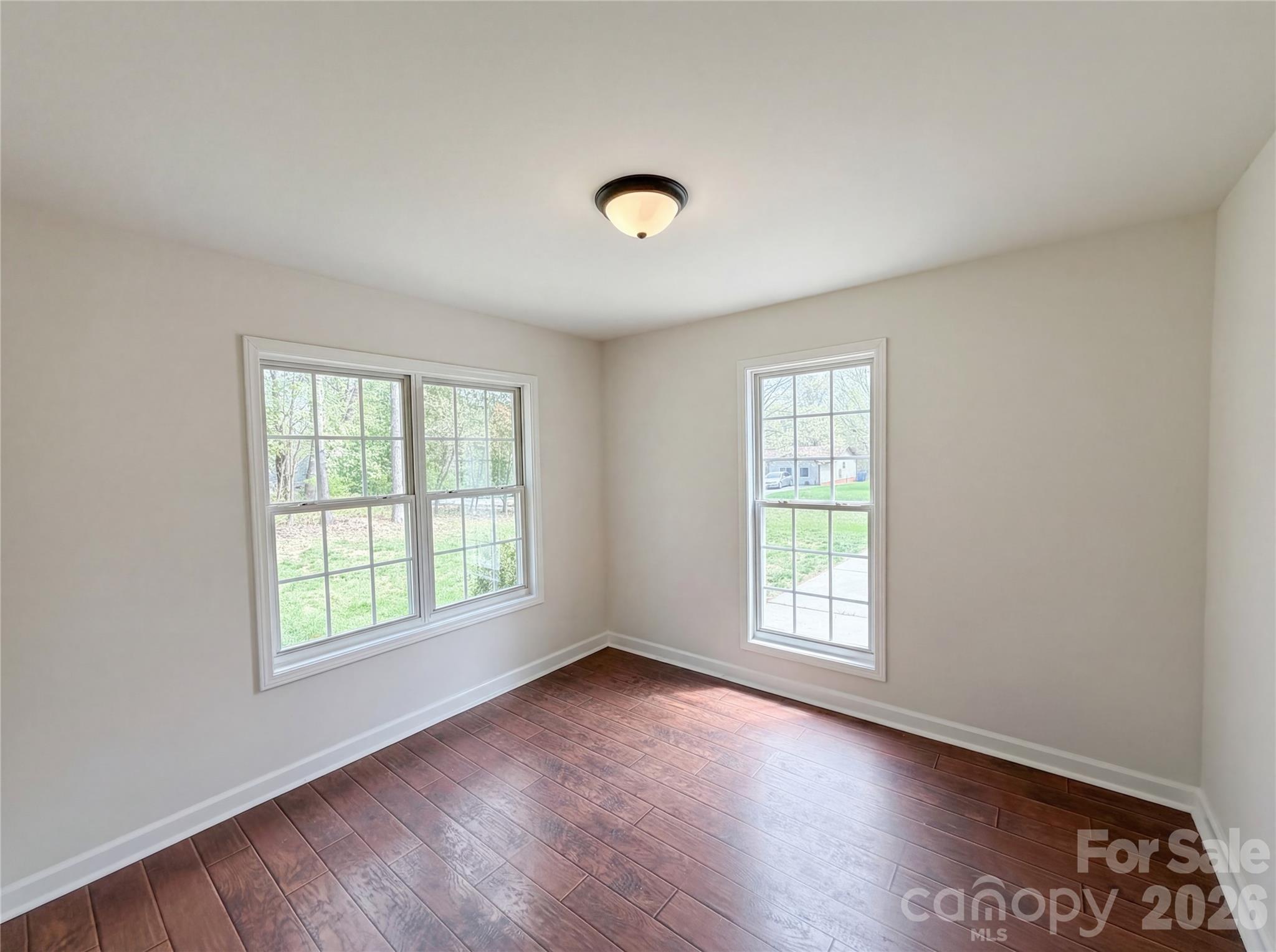 Country Knoll - Residential