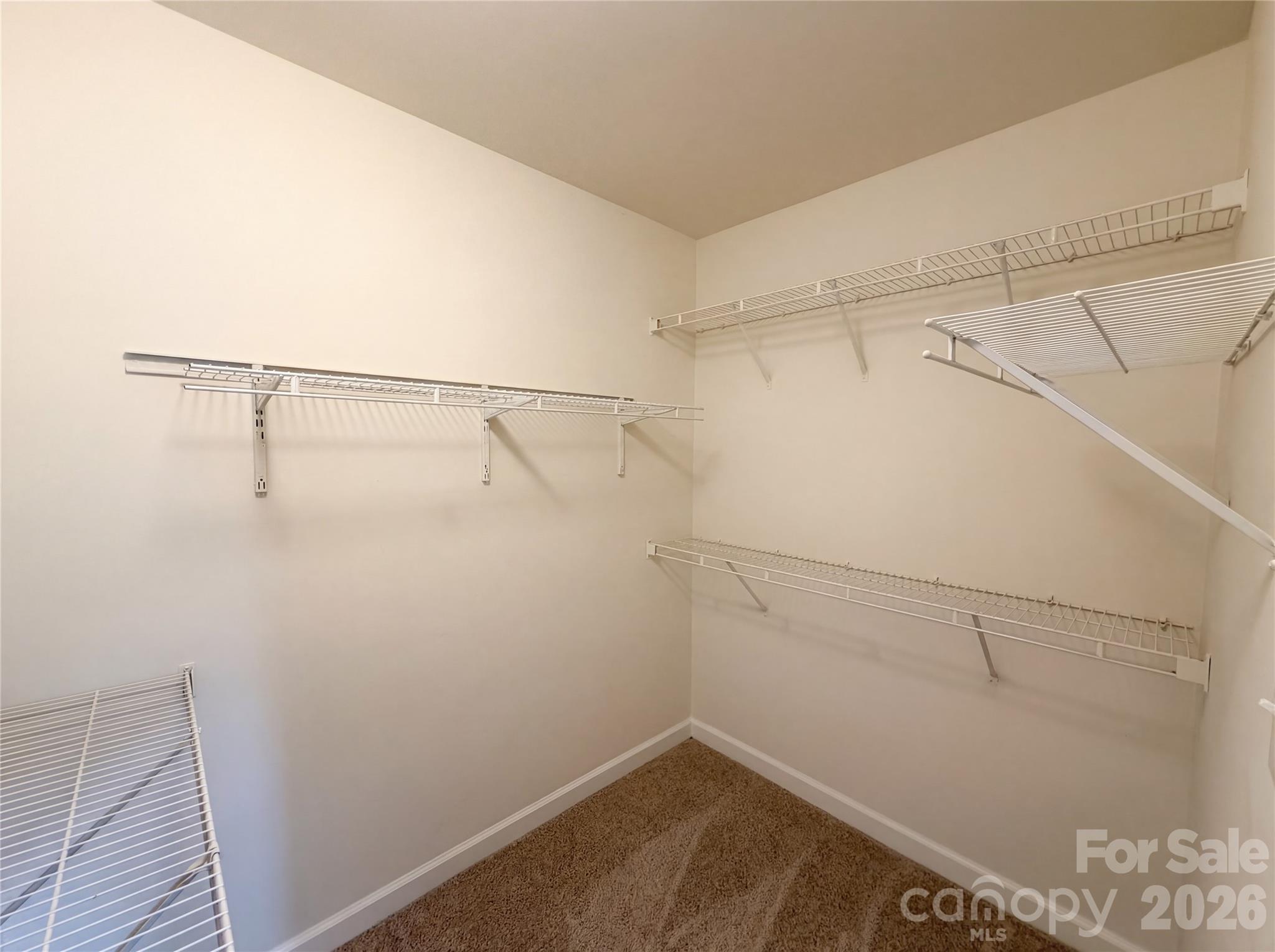 Country Knoll - Residential