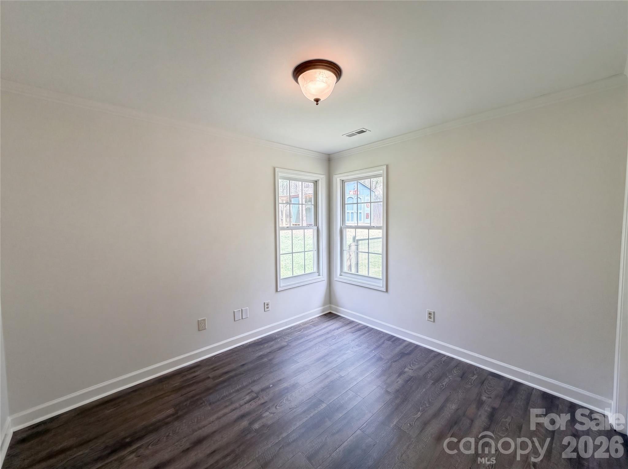 Country Knoll - Residential