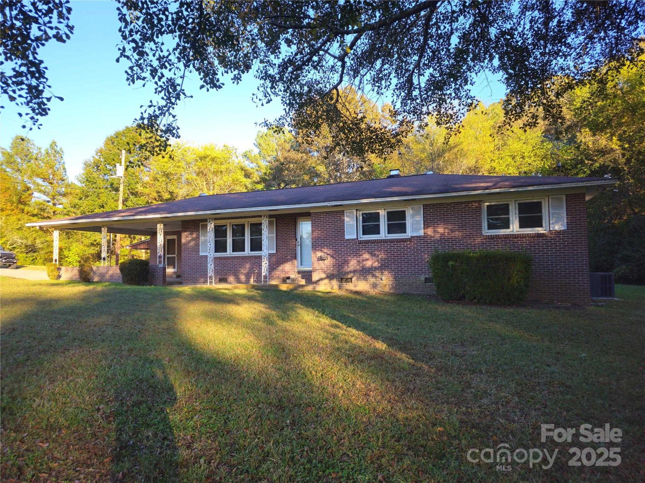 979 Meadowbrook Road