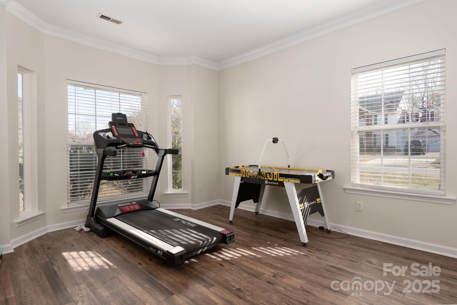 2426 Tory Oak Place