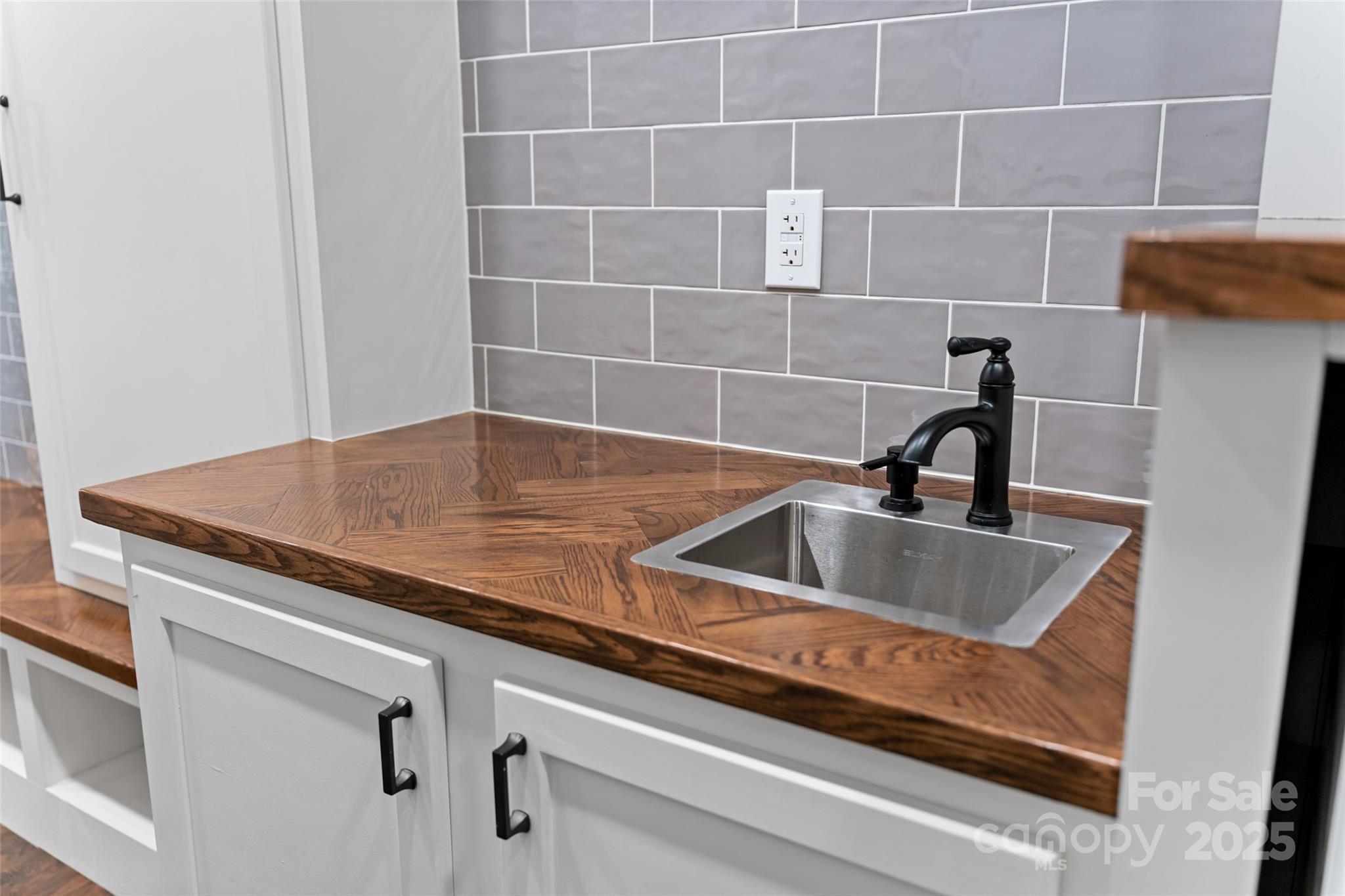 Handsmill on Lake Wylie - Residential