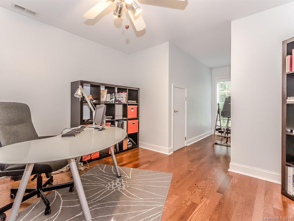 Tega Cay - Residential