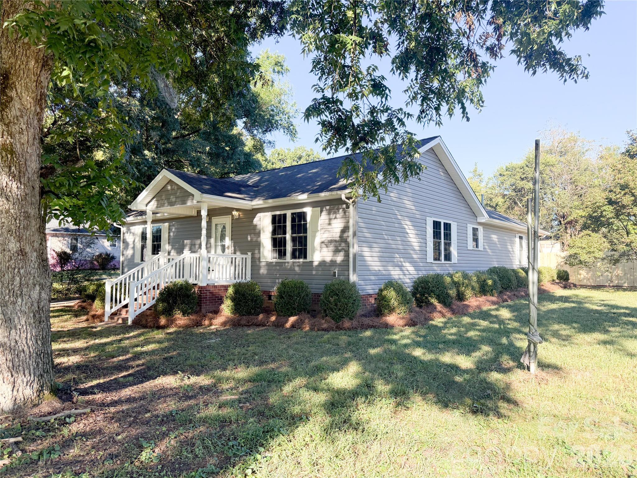 52 Roberta Road