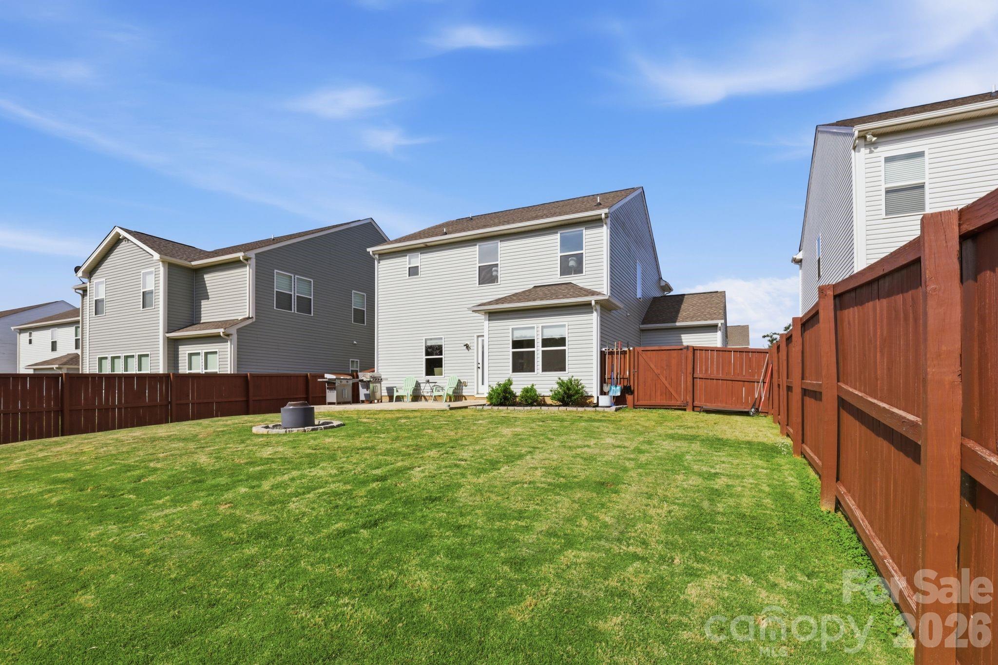 Sutters Mill - Residential