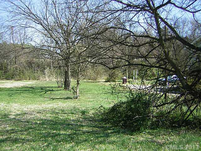 Colonial Park - Land