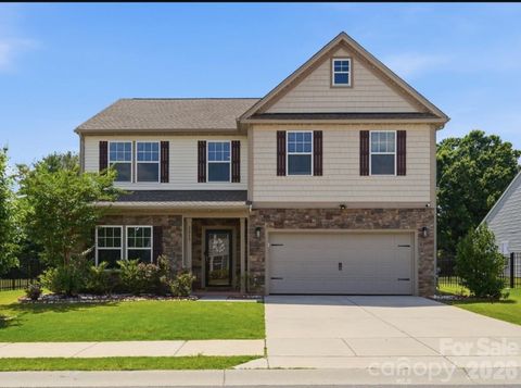 Photo of 2018 Creeks Landing Drive, Monroe, NC 28110 (MLS # 4392529)