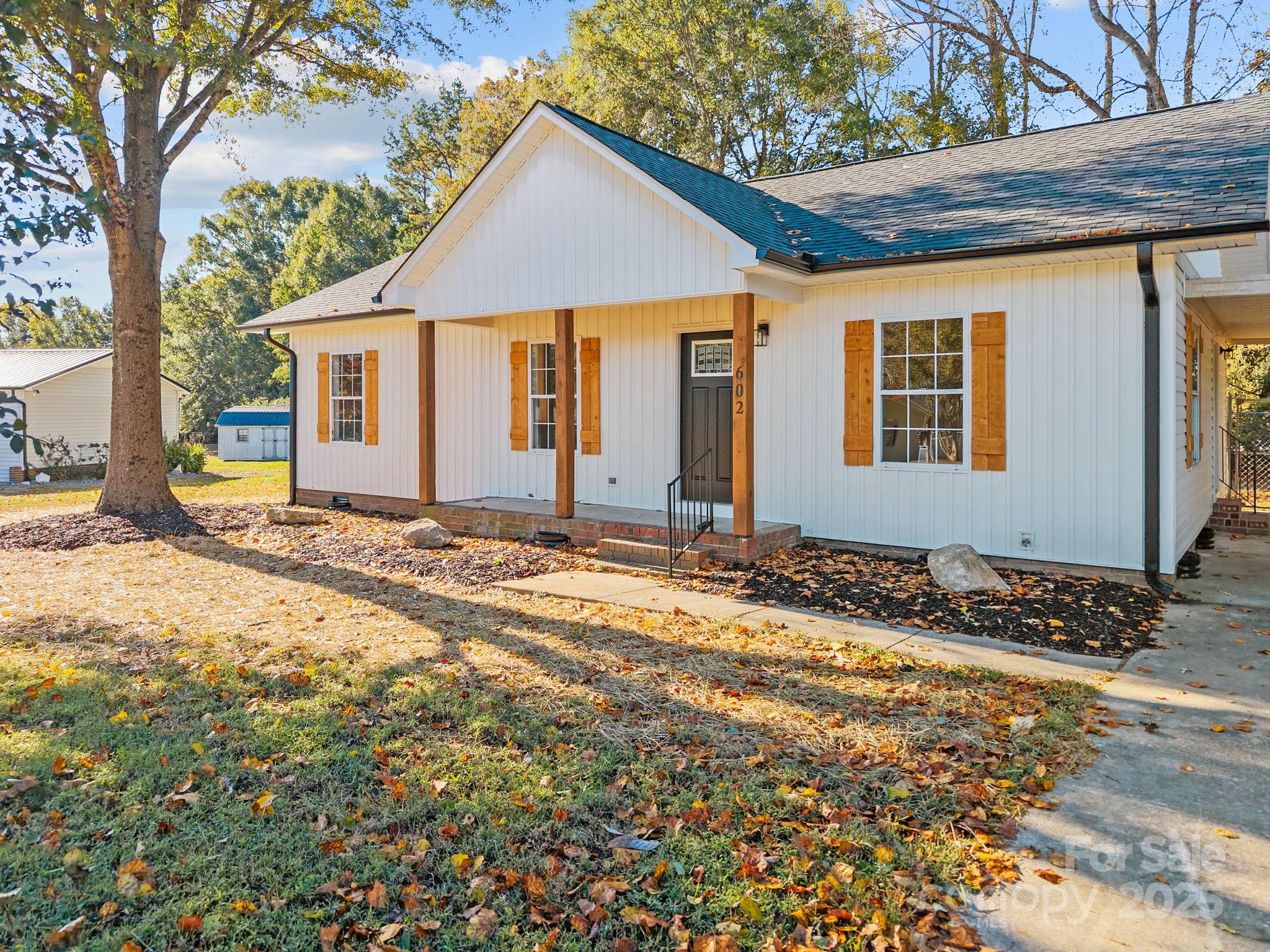 602 Pecan Street