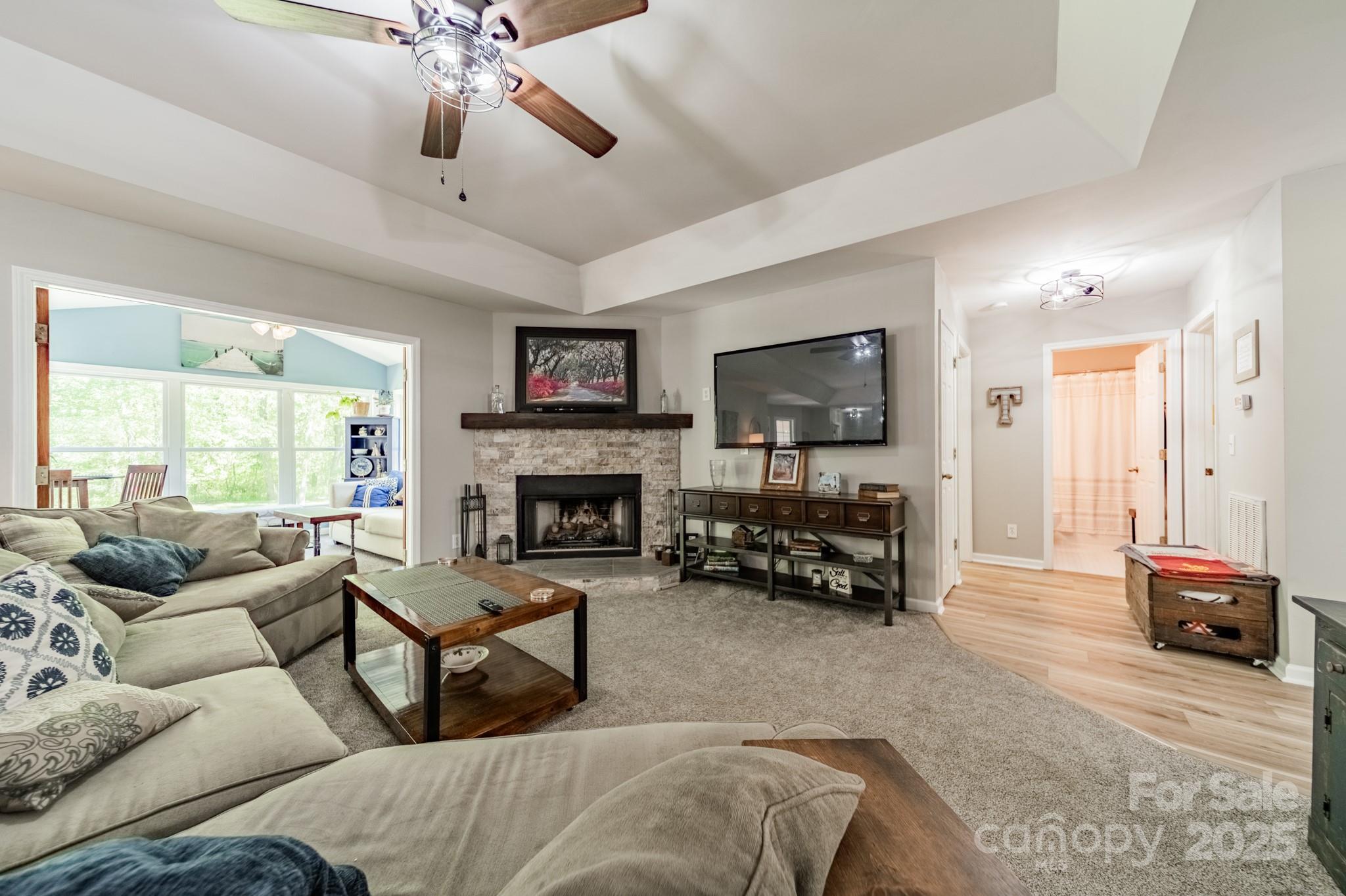 Walden Glen - Residential