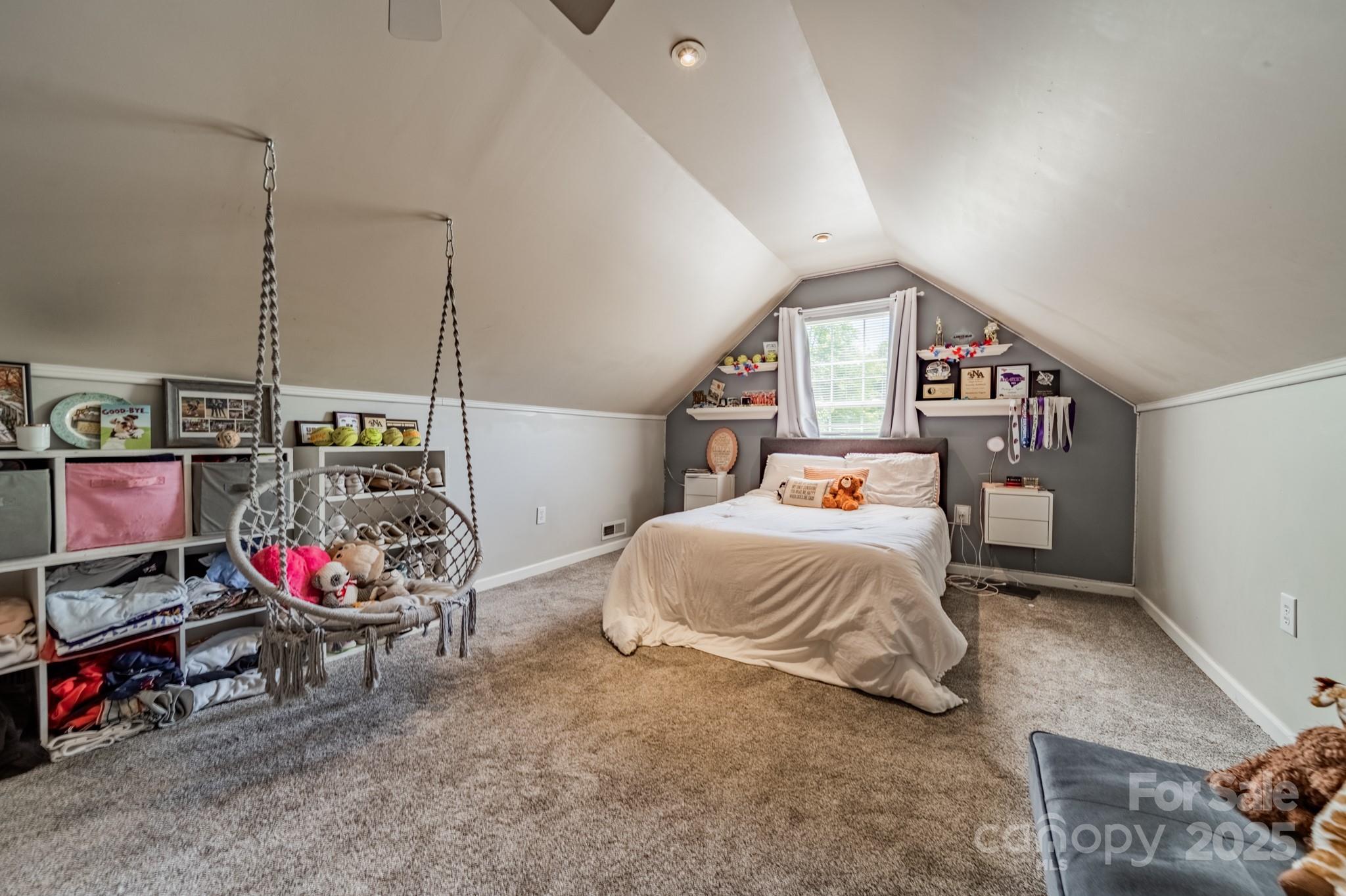 Walden Glen - Residential