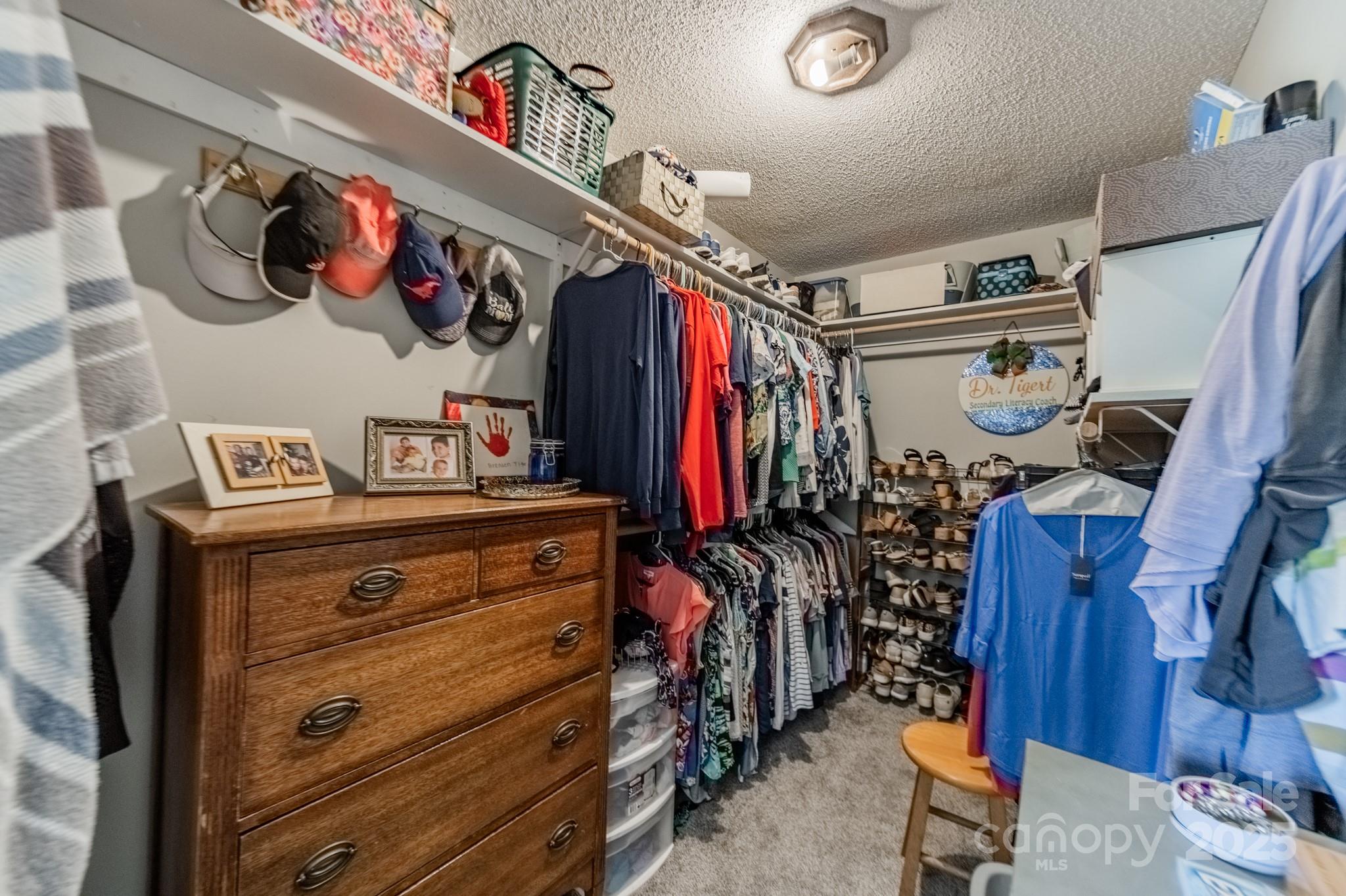 Walden Glen - Residential