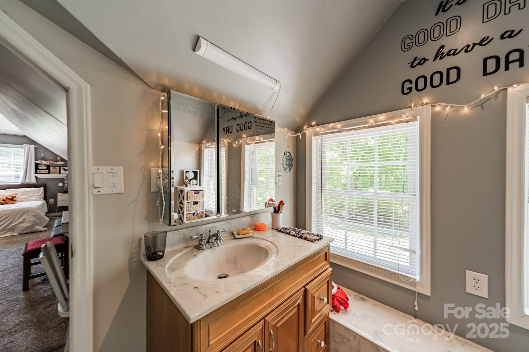 Walden Glen - Residential