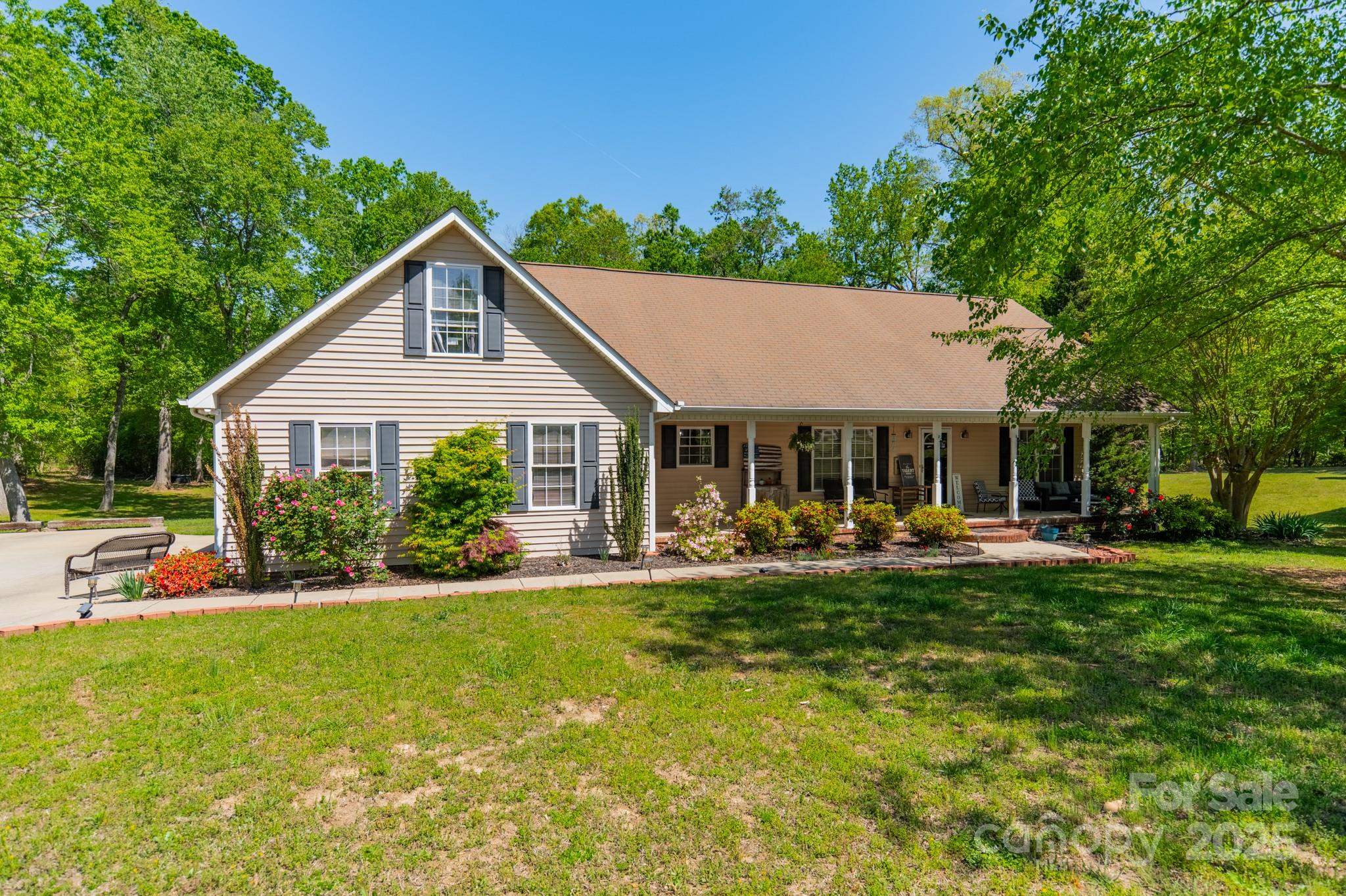 Walden Glen - Residential