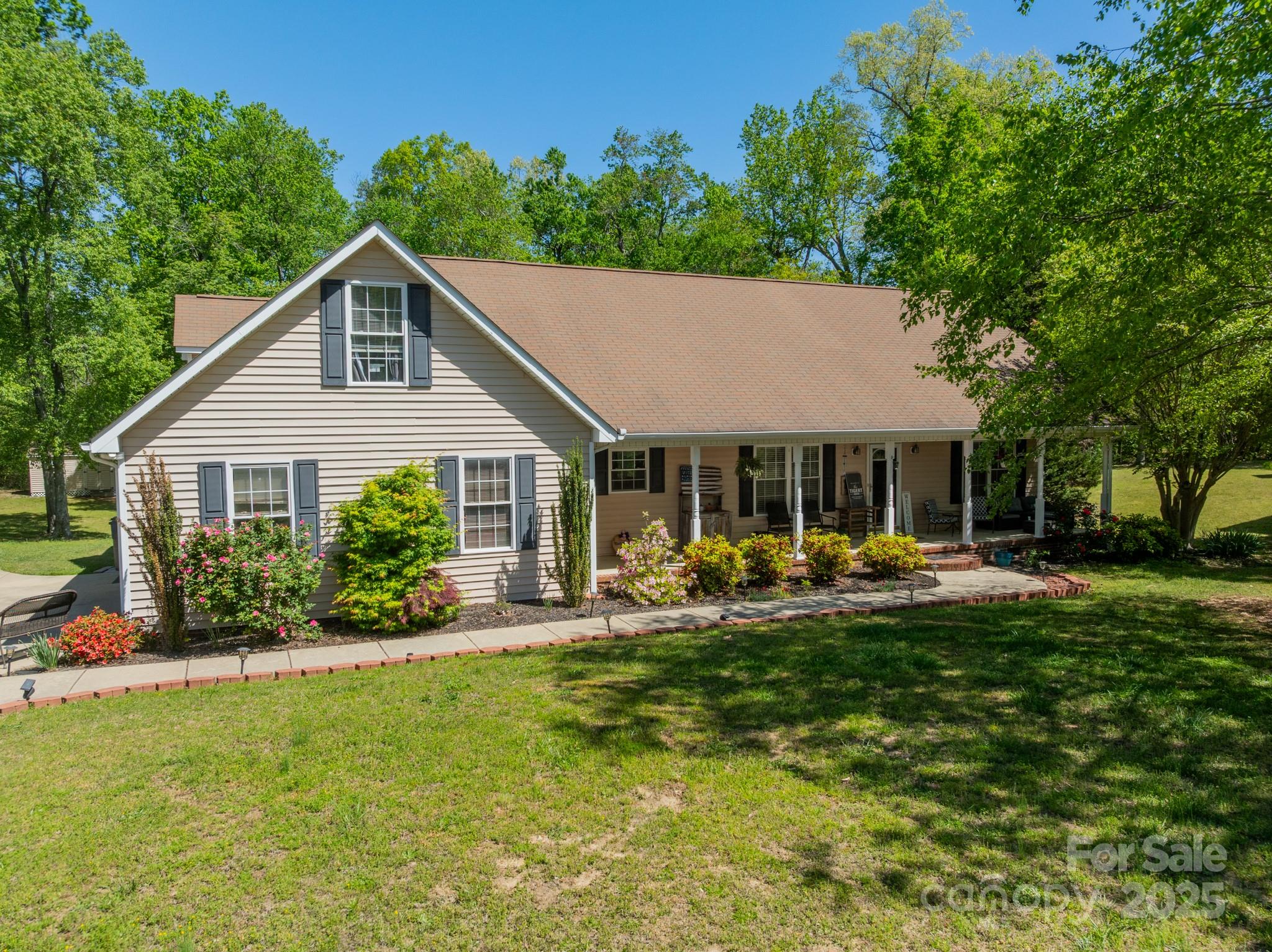 Walden Glen - Residential