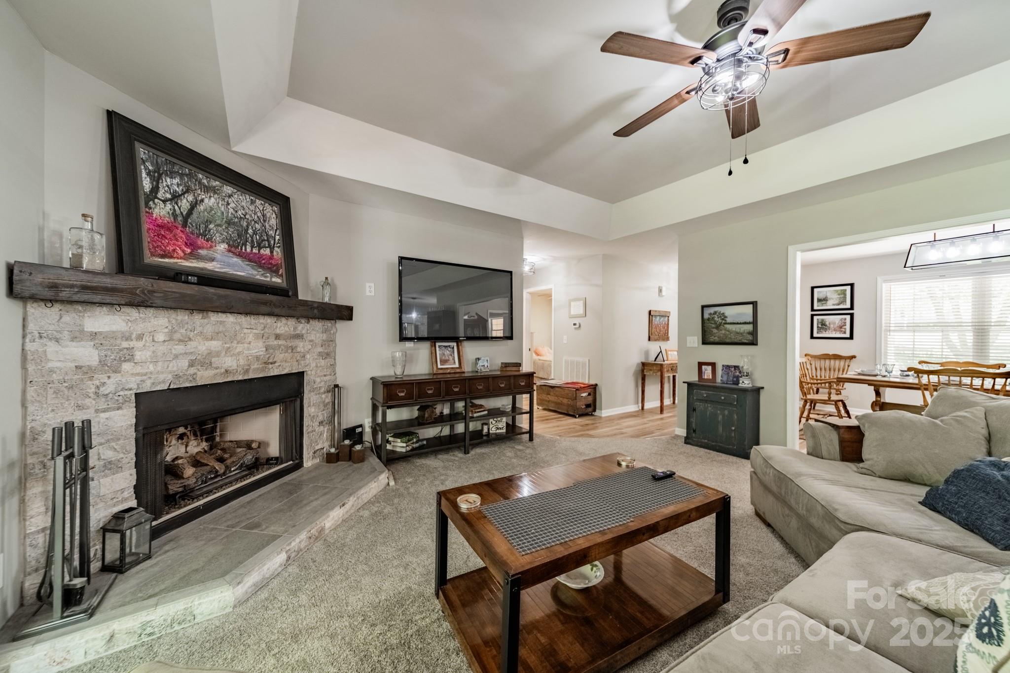 Walden Glen - Residential