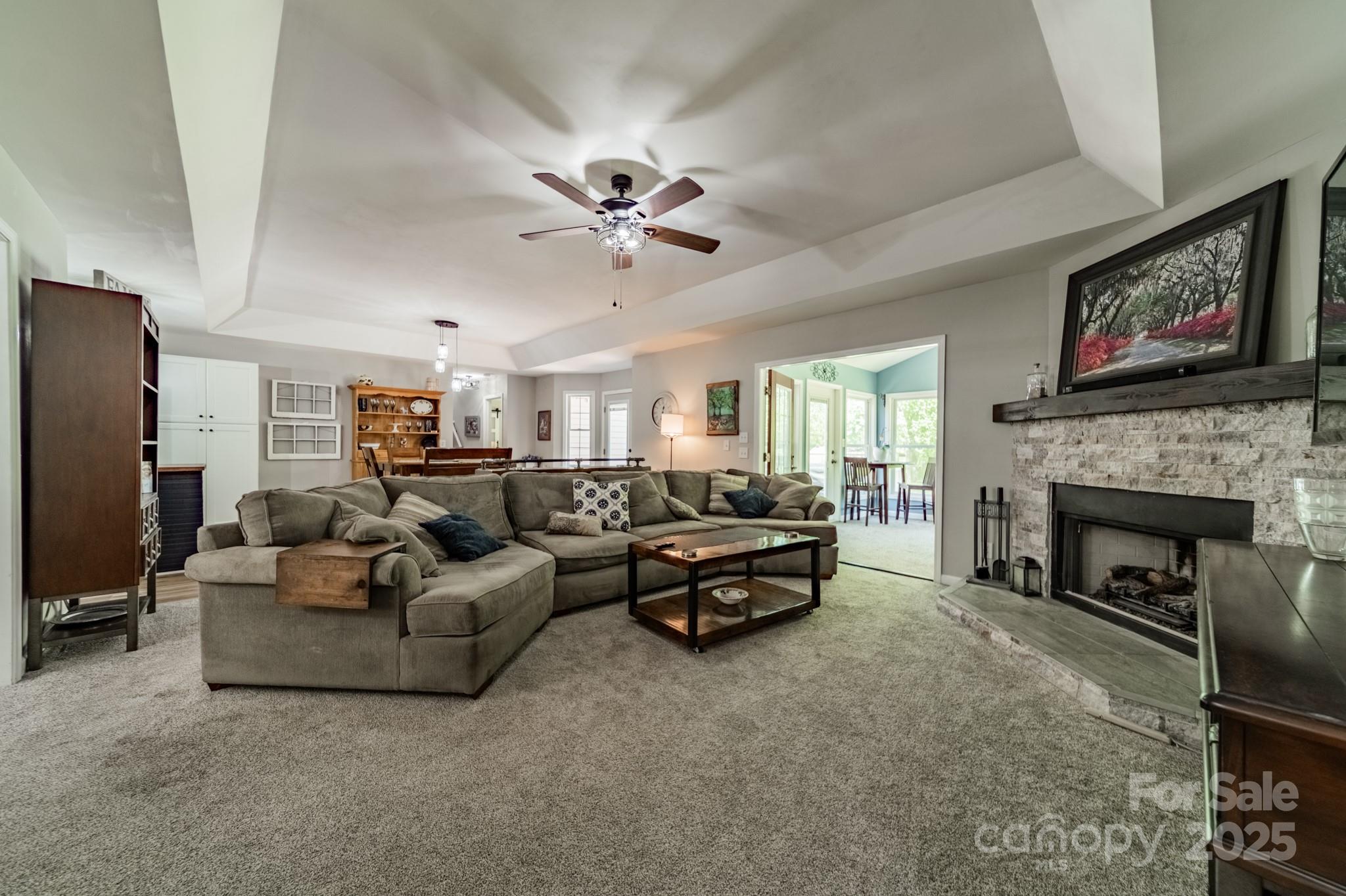 Walden Glen - Residential