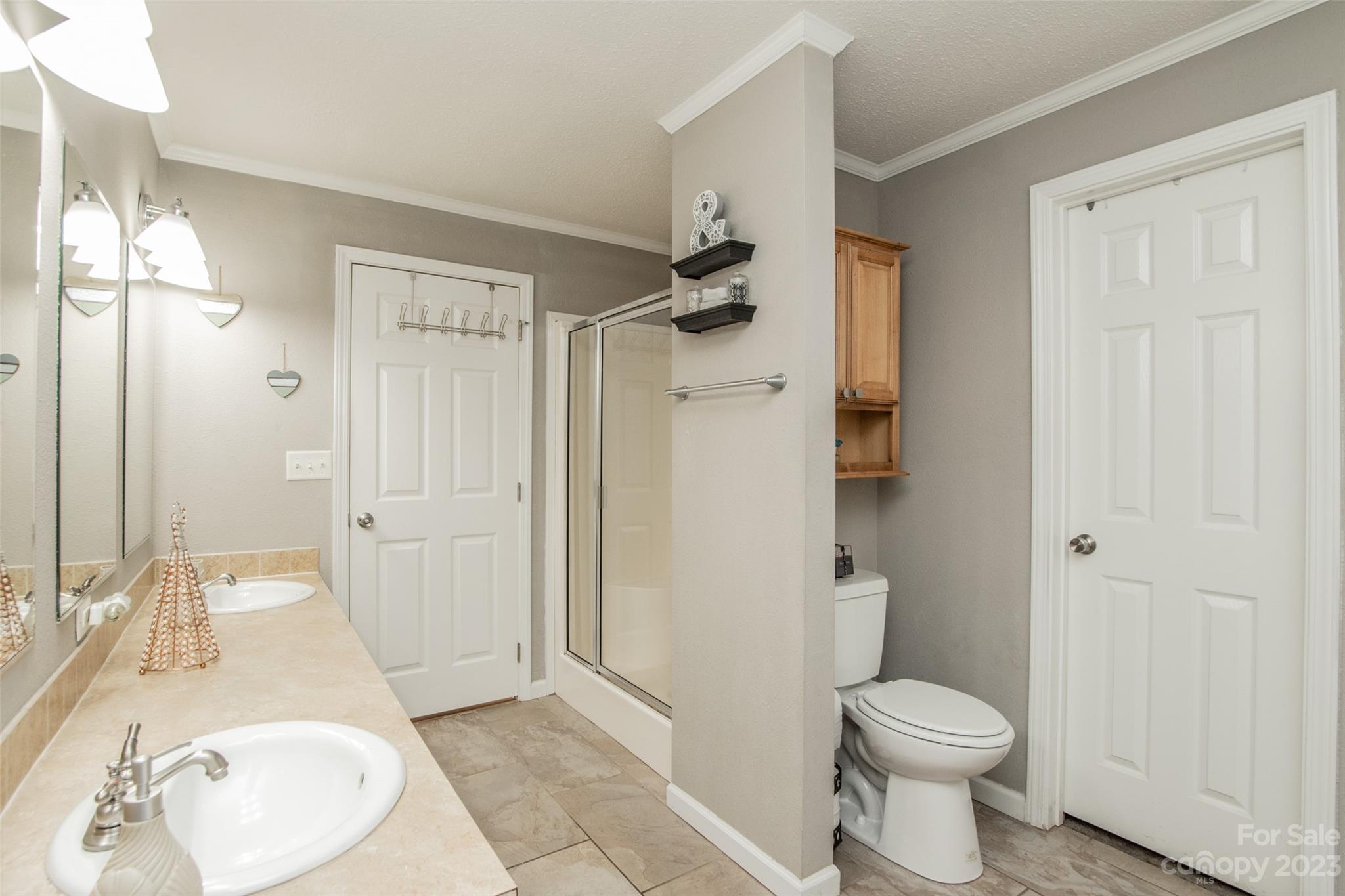 Wolf Meadow Acres - Residential