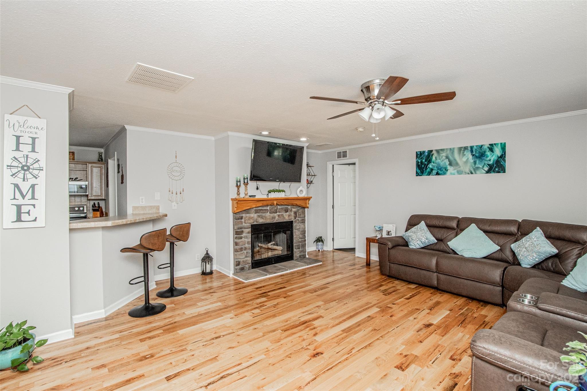 Wolf Meadow Acres - Residential