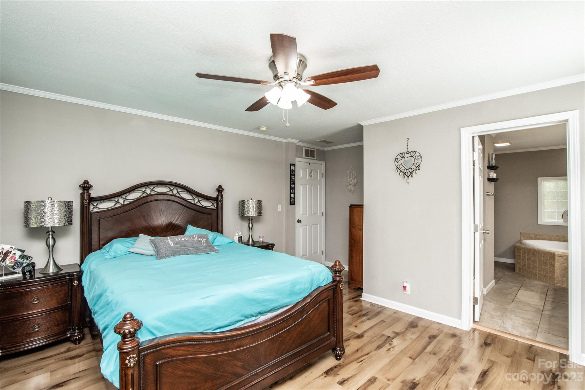 Wolf Meadow Acres - Residential