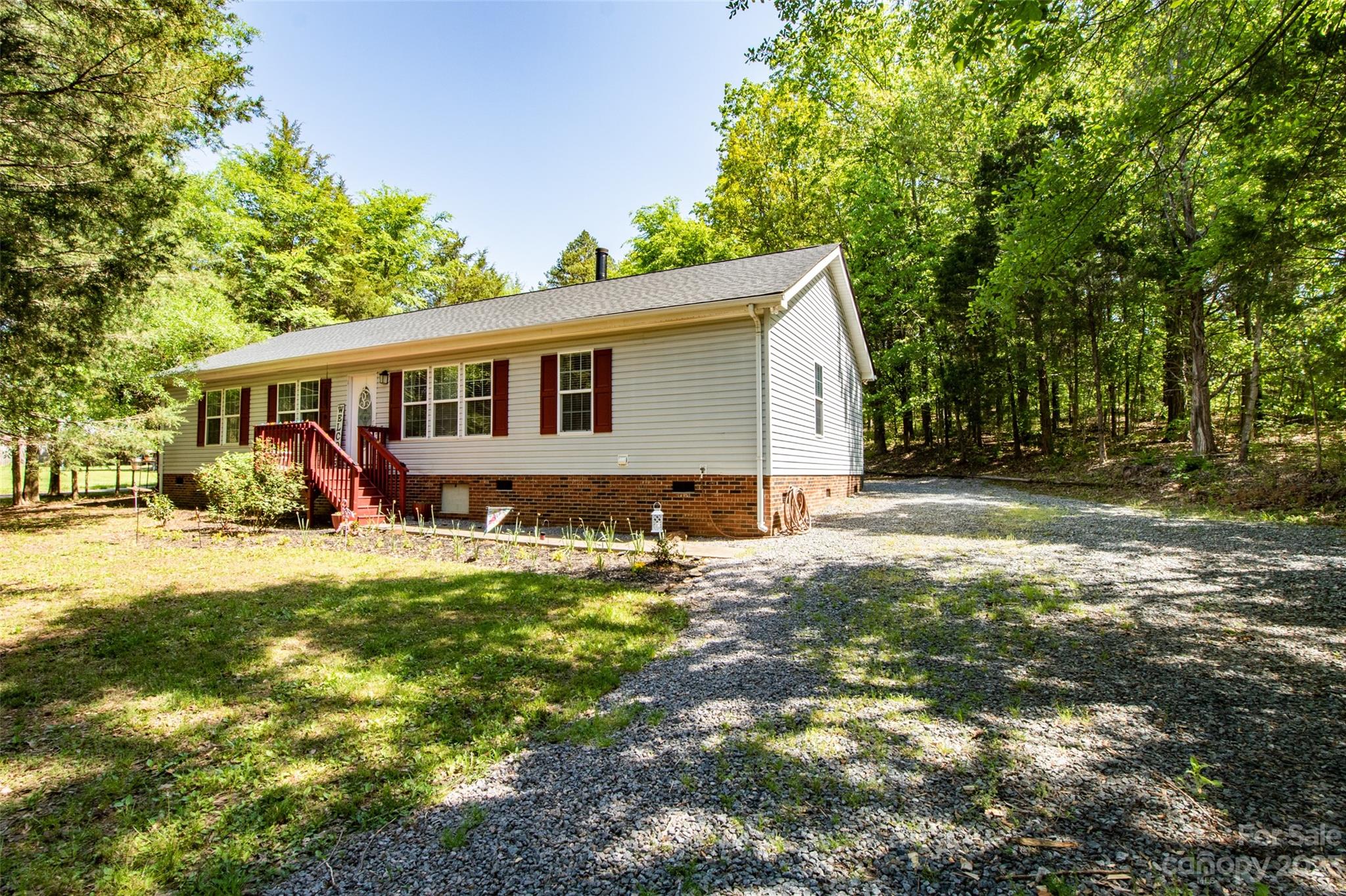 Wolf Meadow Acres - Residential